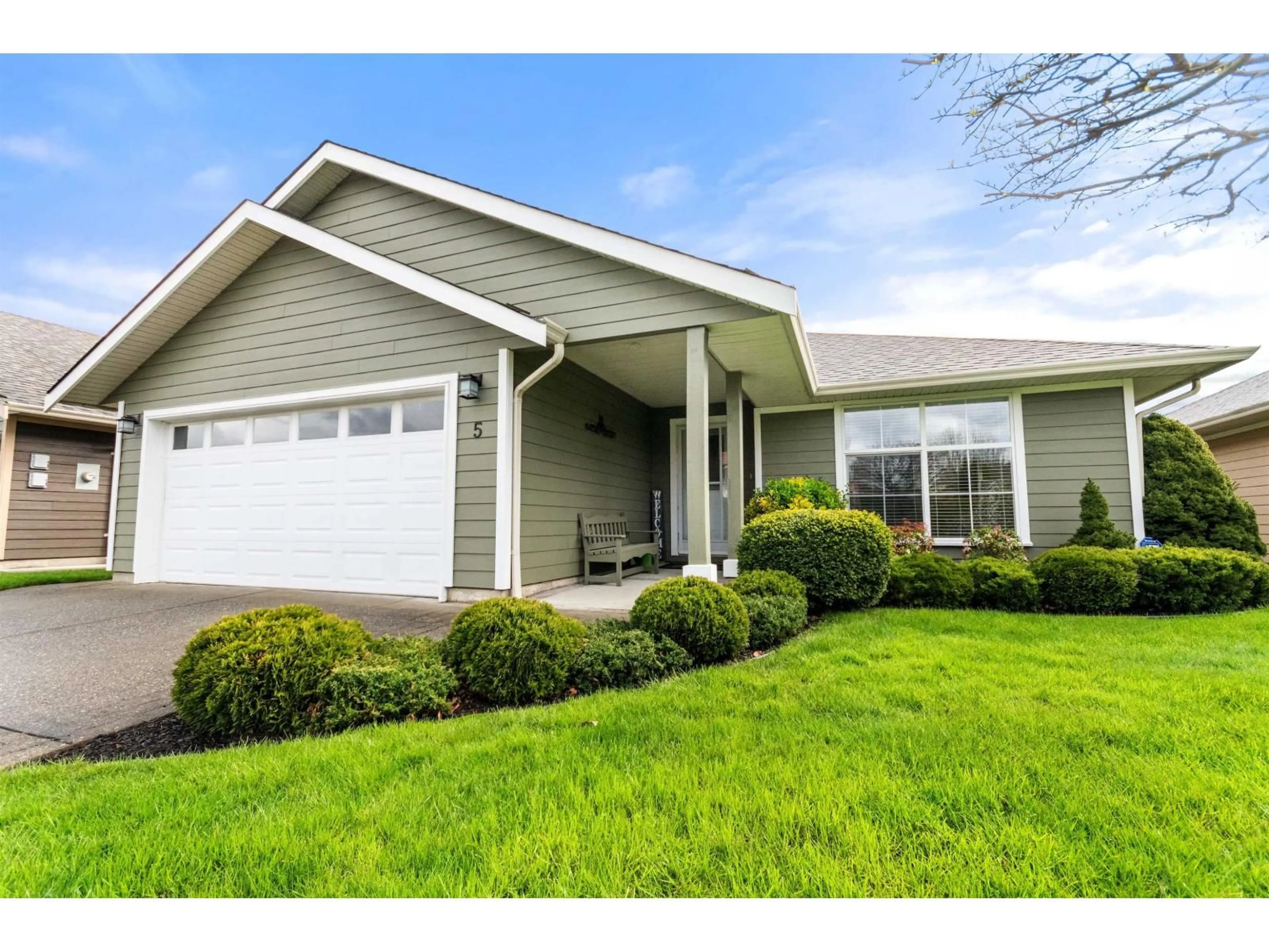 Home with vinyl exterior material, street for 5 - 7291 MORROW ROAD, Agassiz British Columbia V0M1A2