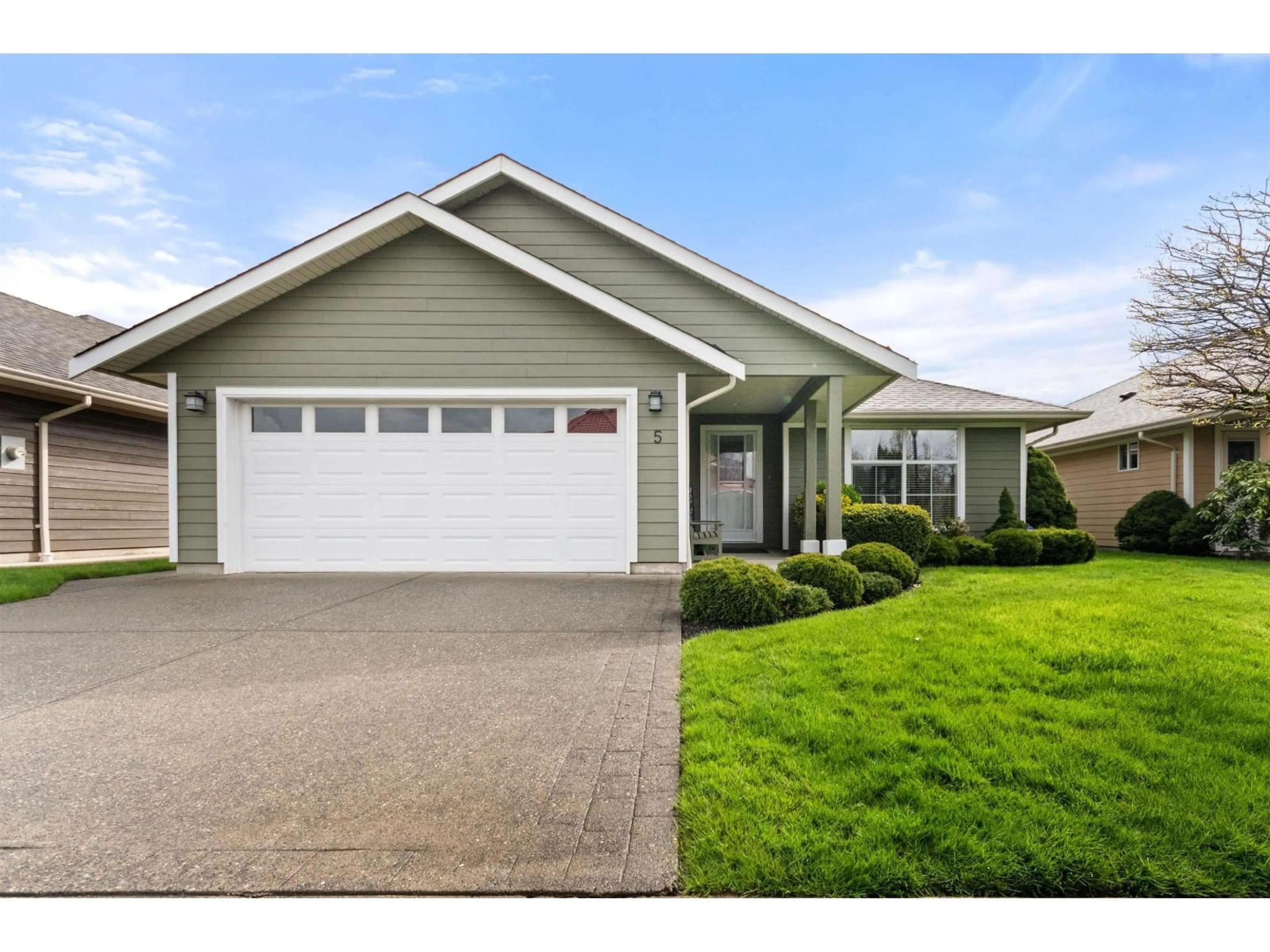 Home with vinyl exterior material, street for 5 - 7291 MORROW ROAD, Agassiz British Columbia V0M1A2