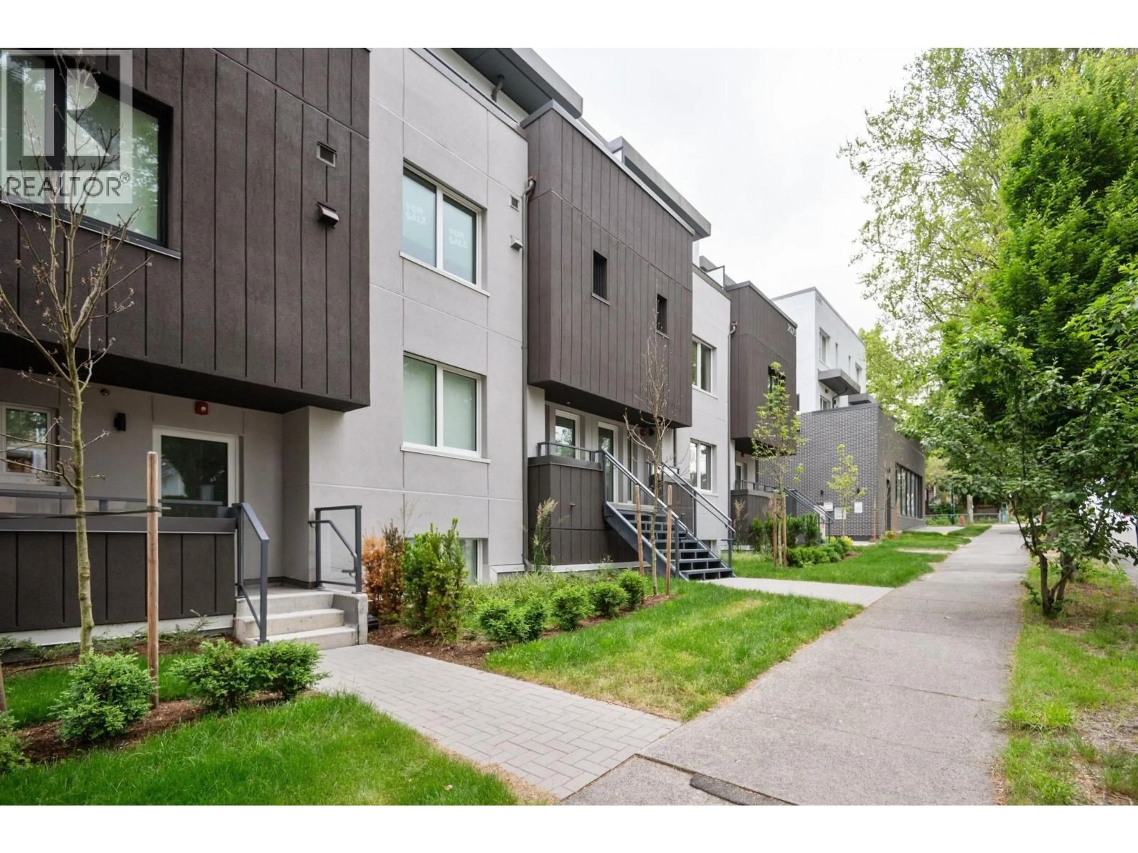 Unknown for 110 - 2085 1ST AVENUE, Vancouver British Columbia V5N1B6
