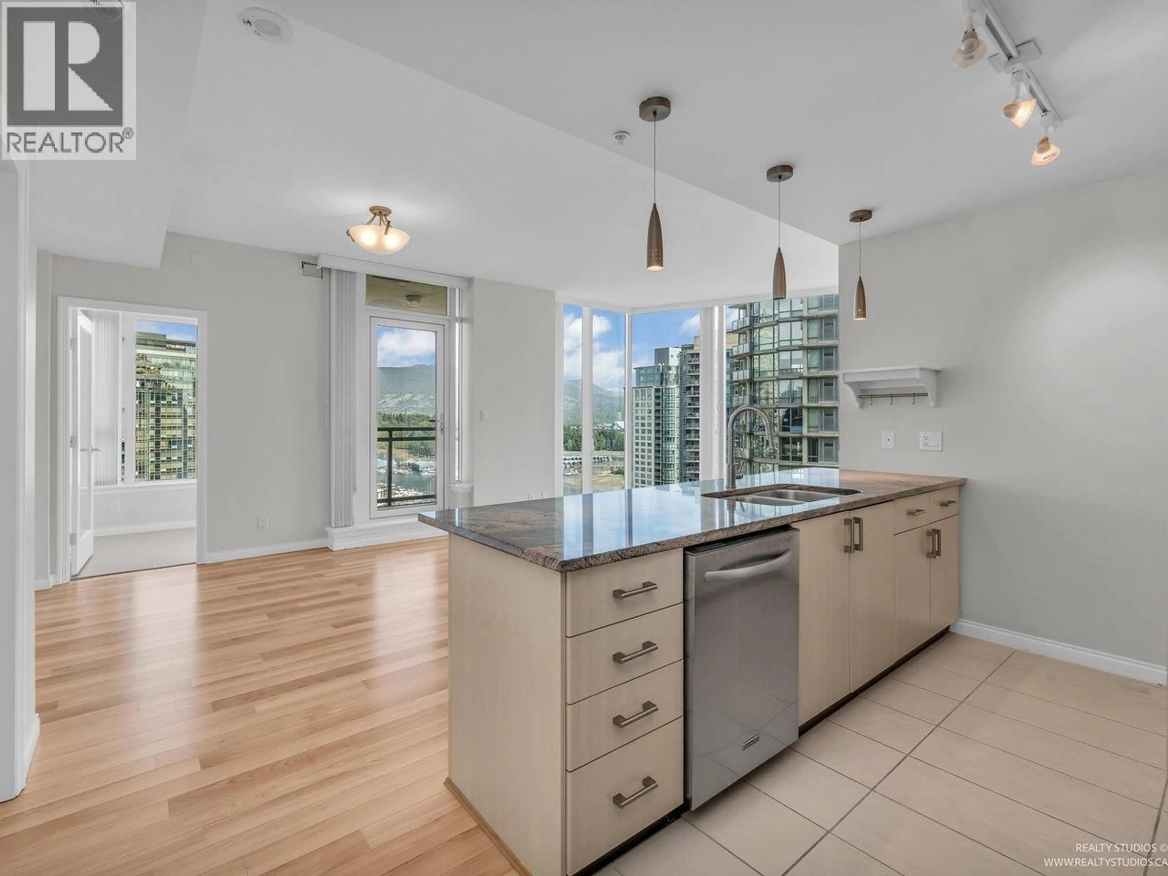 Open concept kitchen, unknown for 1905 - 1211 MELVILLE STREET, Vancouver British Columbia V6E0A7