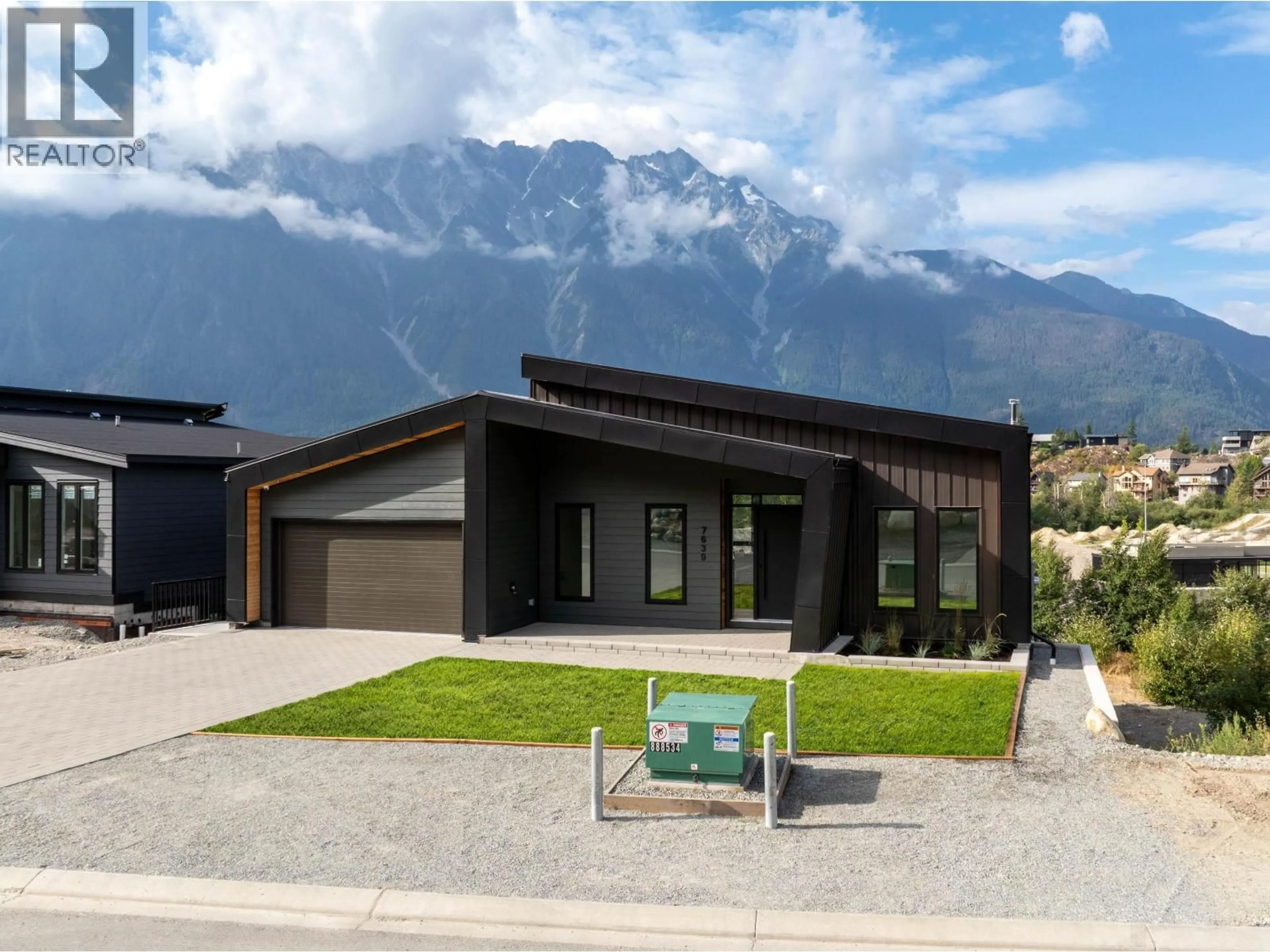 Unknown for 7639 SEVEN O'CLOCK DRIVE, Pemberton British Columbia V0N2L3
