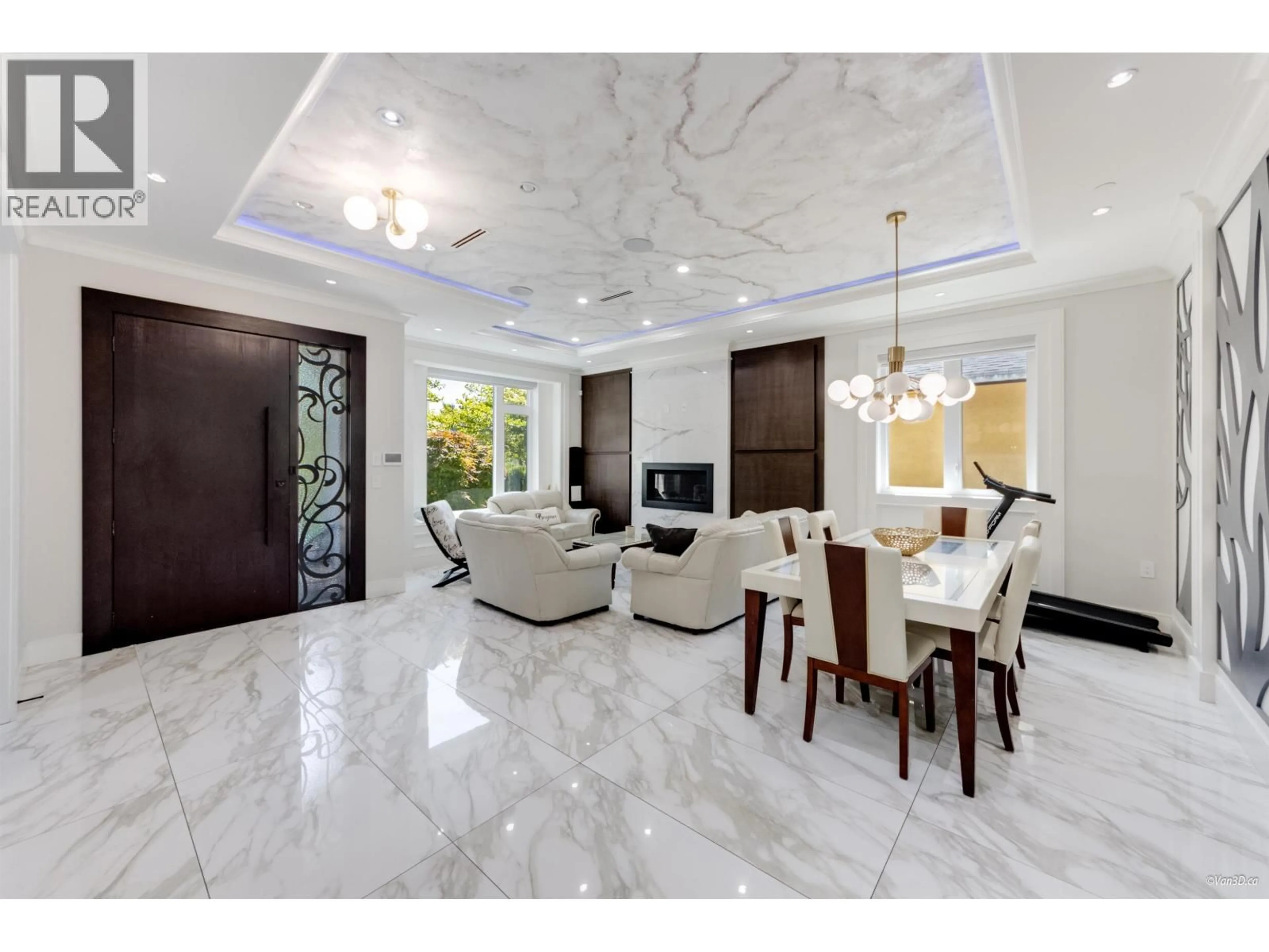 Dining room, ceramic/tile floor for 6913 ARGYLE STREET, Vancouver British Columbia V5P3K7
