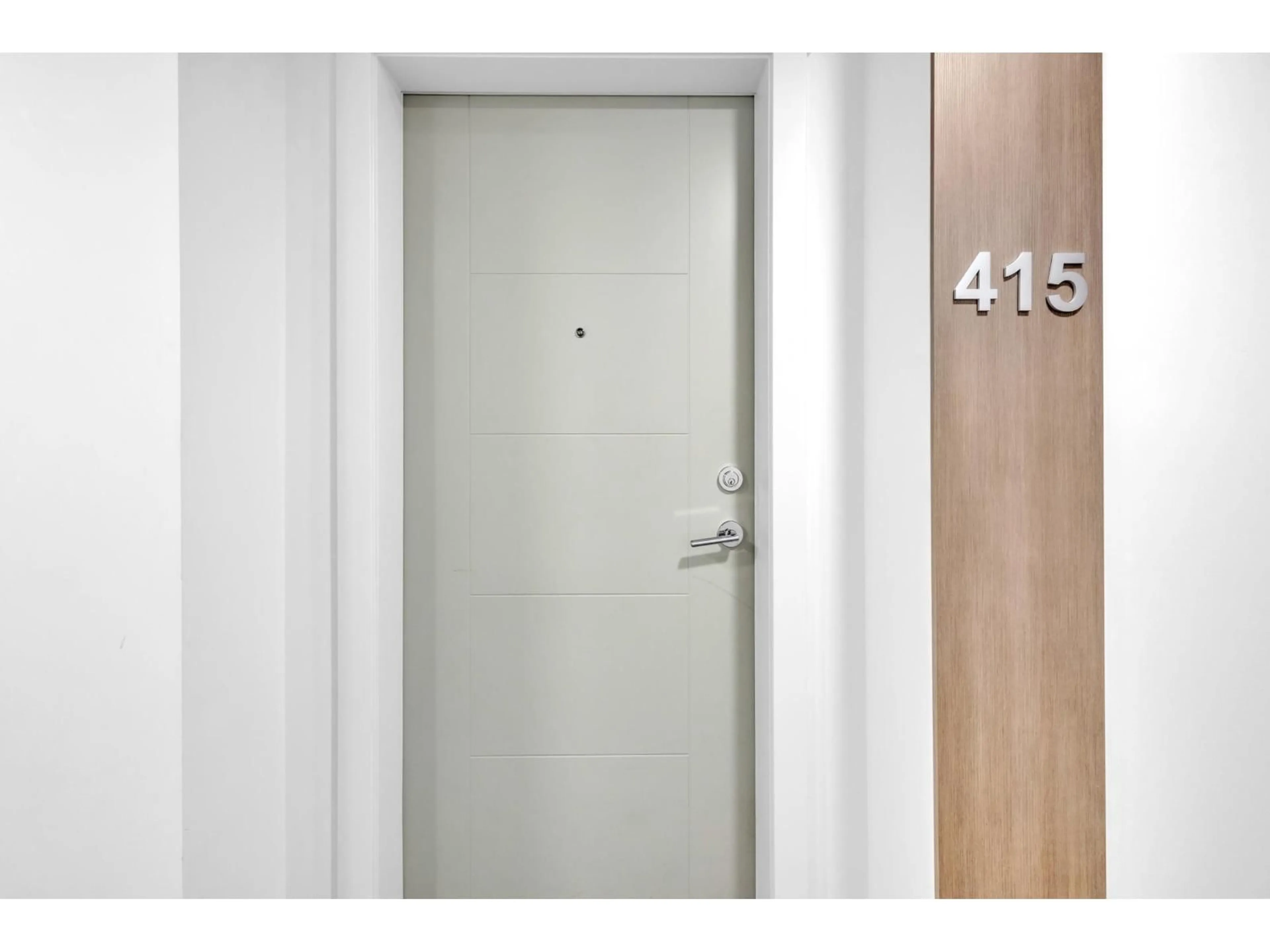 Unknown for 415 - 3182 GLADWIN, Abbotsford British Columbia V2T0K8