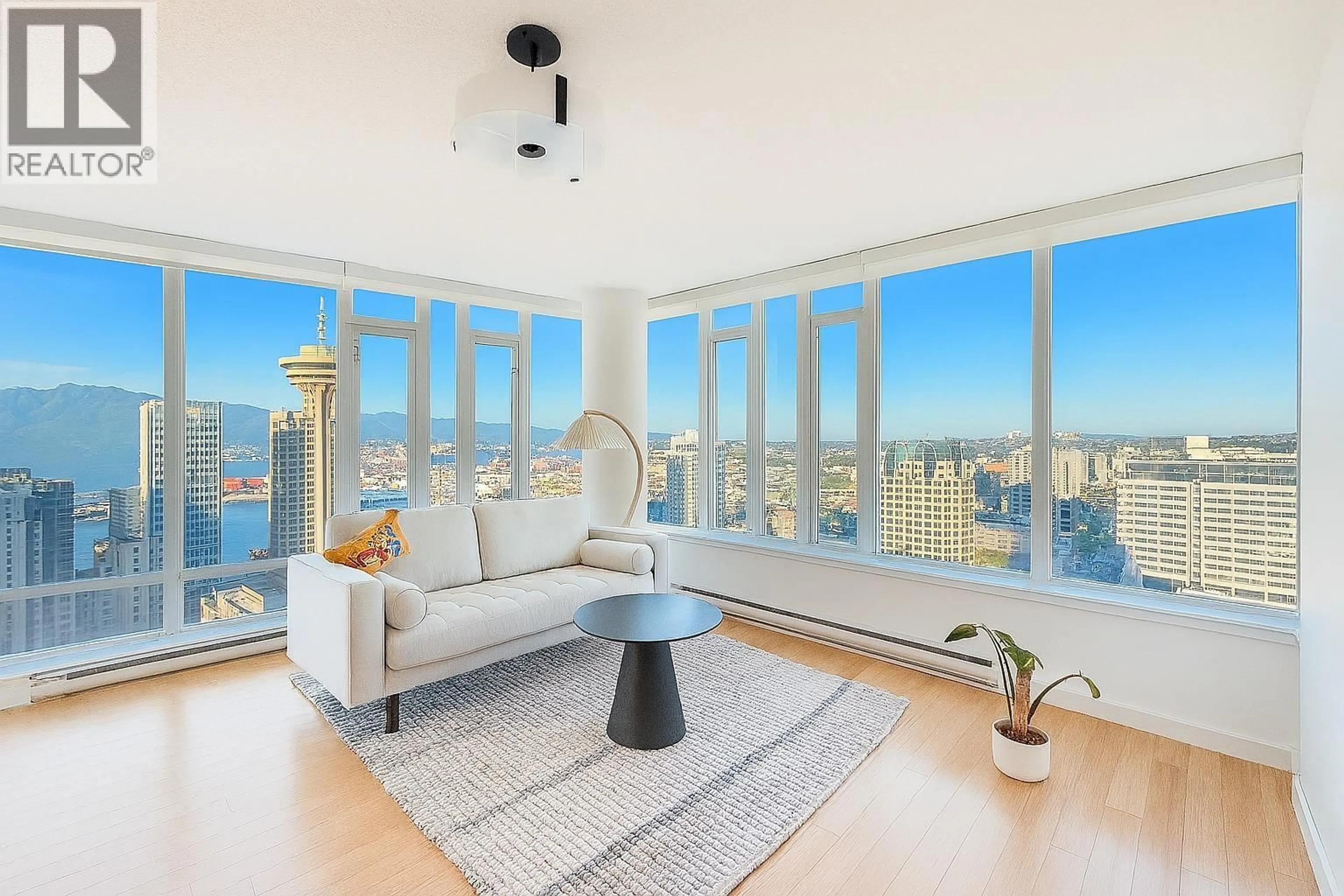 Living room with furniture, unknown for 2910 - 610 GRANVILLE STREET, Vancouver British Columbia V6C3T3