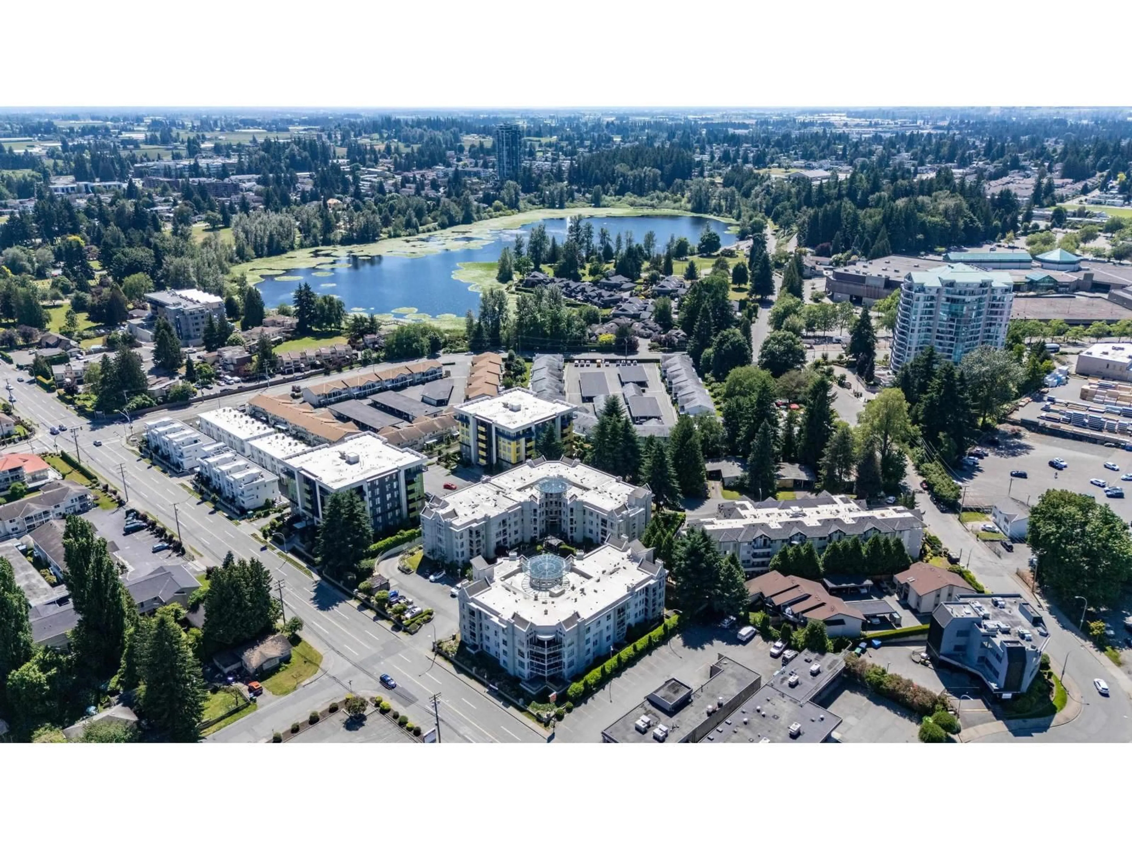 A pic from outside/outdoor area/front of a property/back of a property/a pic from drone, unknown for 303 - 2575 WARE, Abbotsford British Columbia V2S3E2