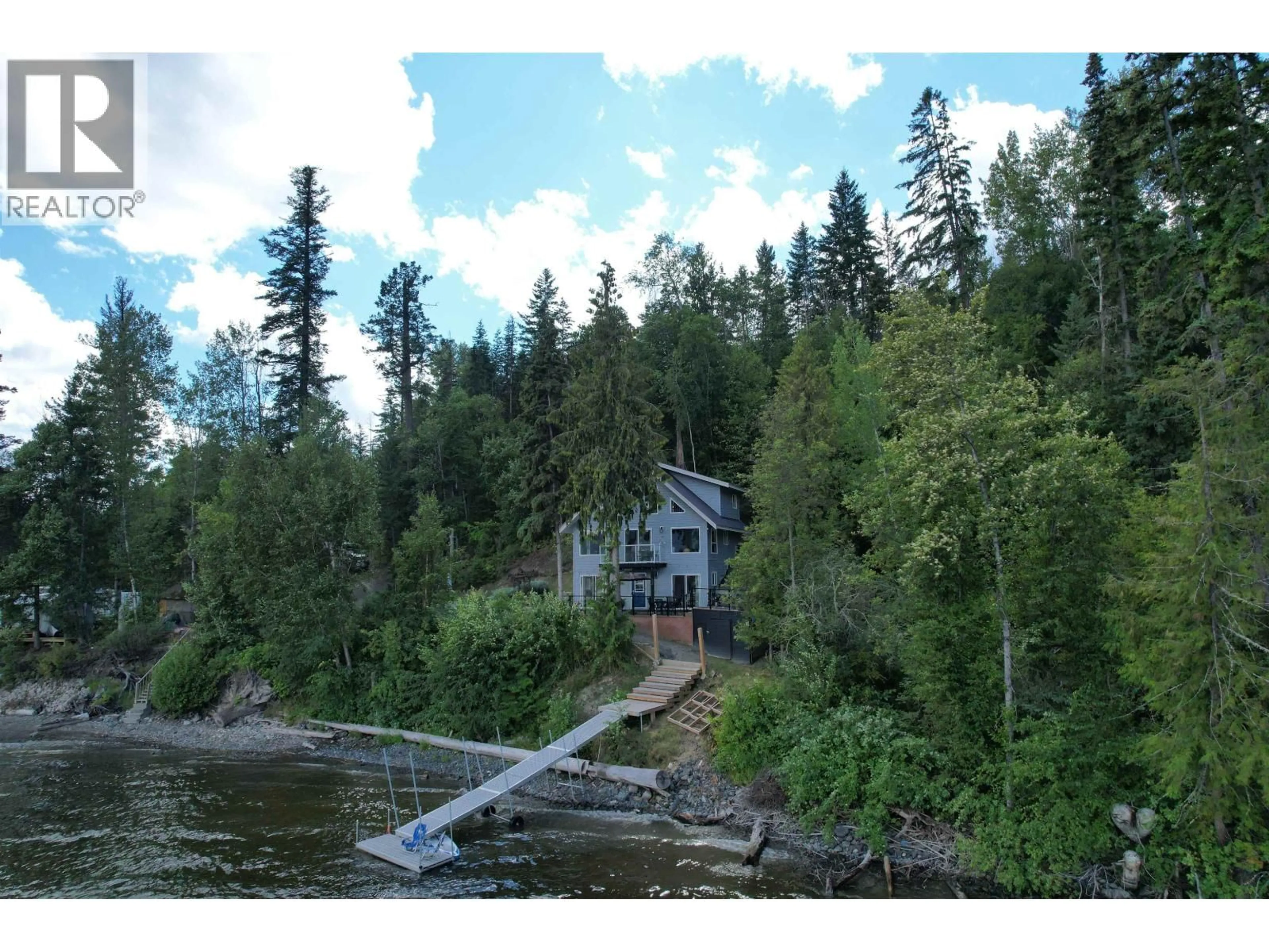 Blurry image for 3937 CANIM-HENDRIX LAKE ROAD, Canim Lake British Columbia V0K1J0
