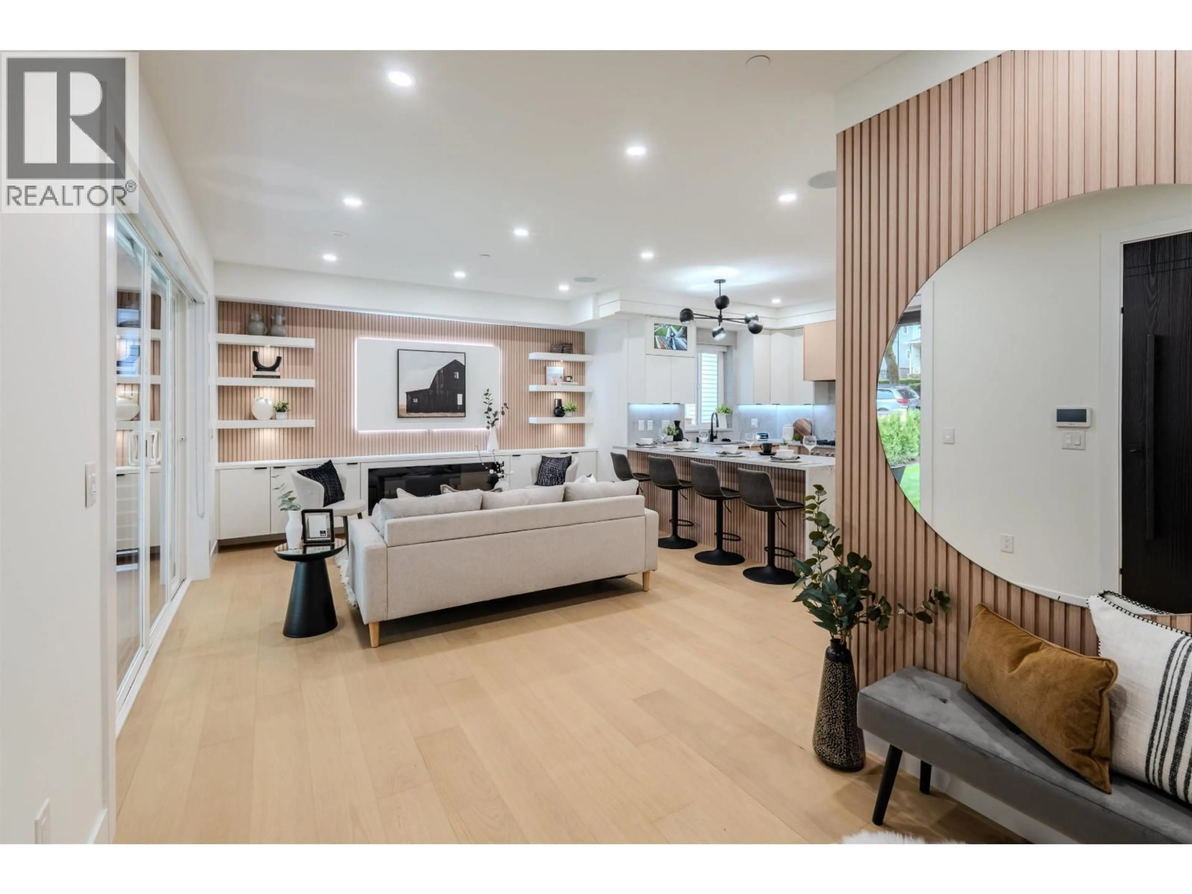 Unknown for 1 - 3576 PENDER STREET, Vancouver British Columbia V5K2E3