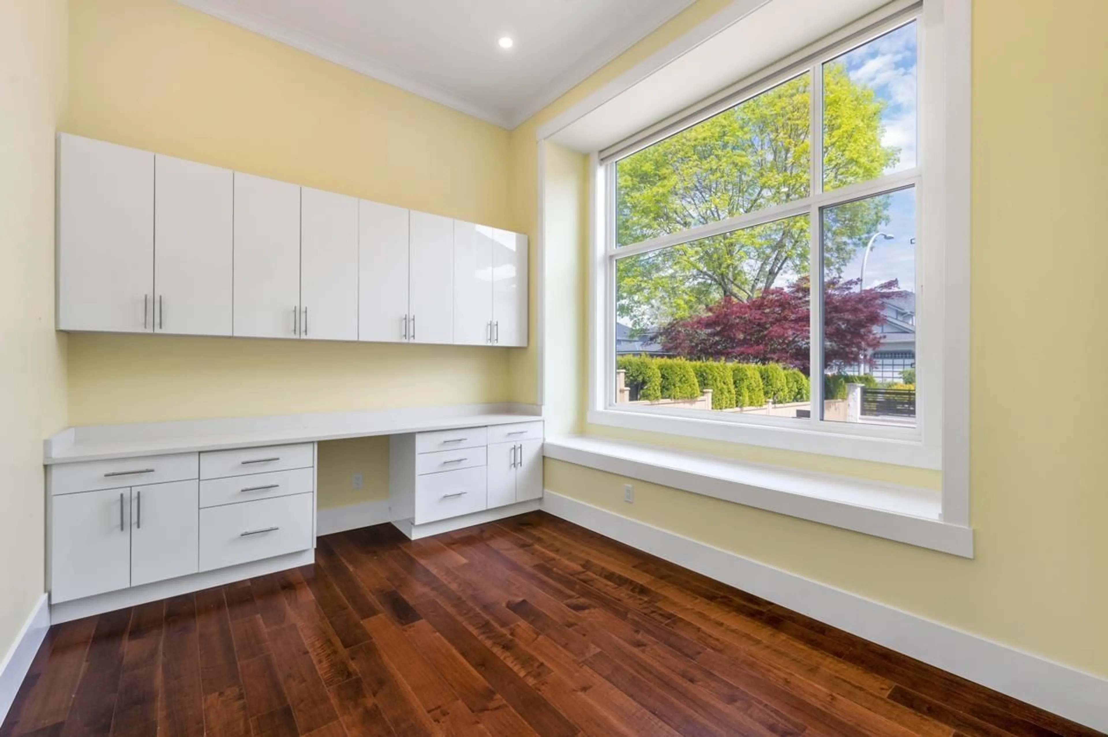 Laundry room for 6711 123A, Surrey British Columbia V3W0Z1