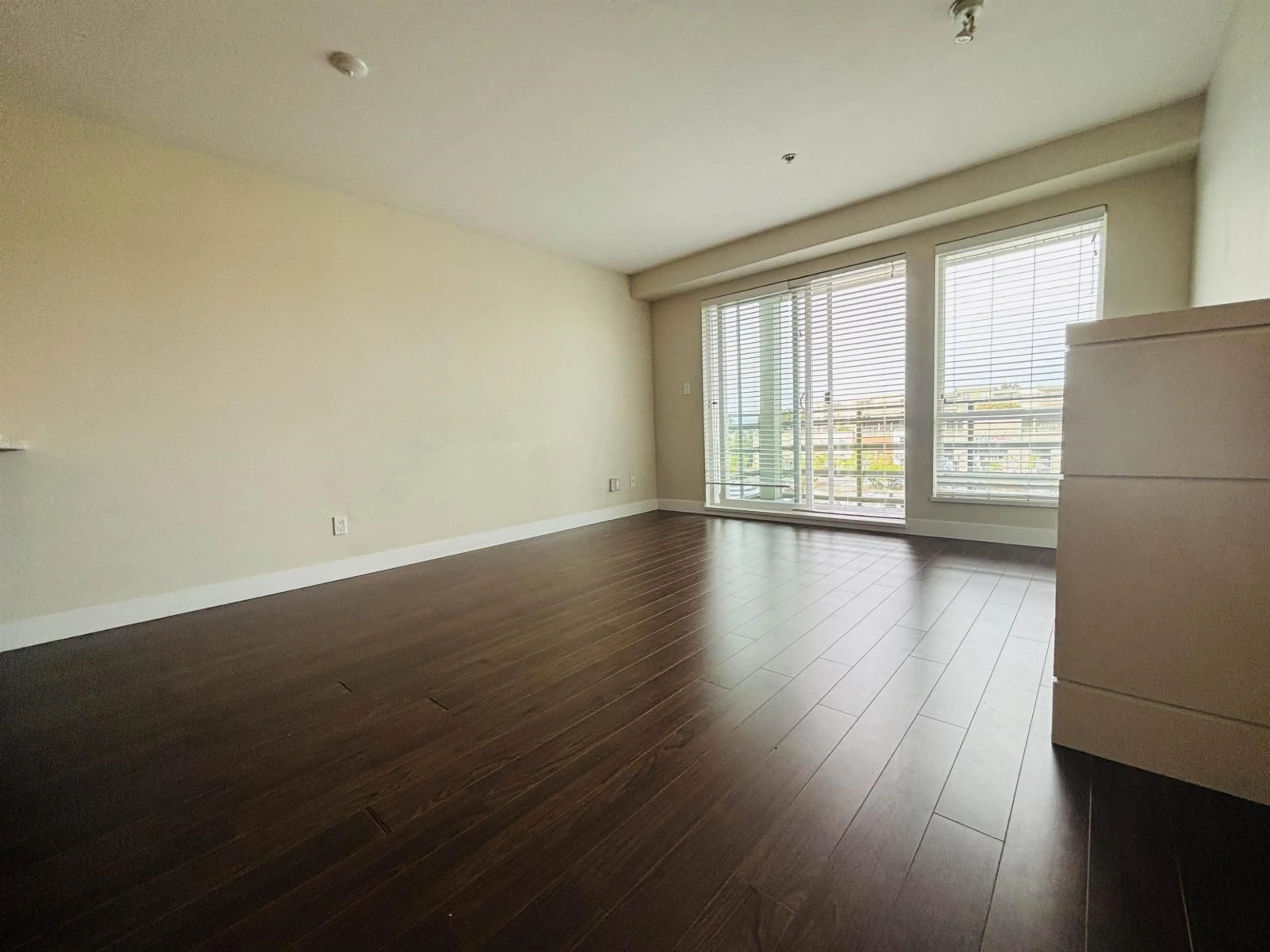 A pic of a room for 309 - 15775 CROYDON, Surrey British Columbia V3Z2L6