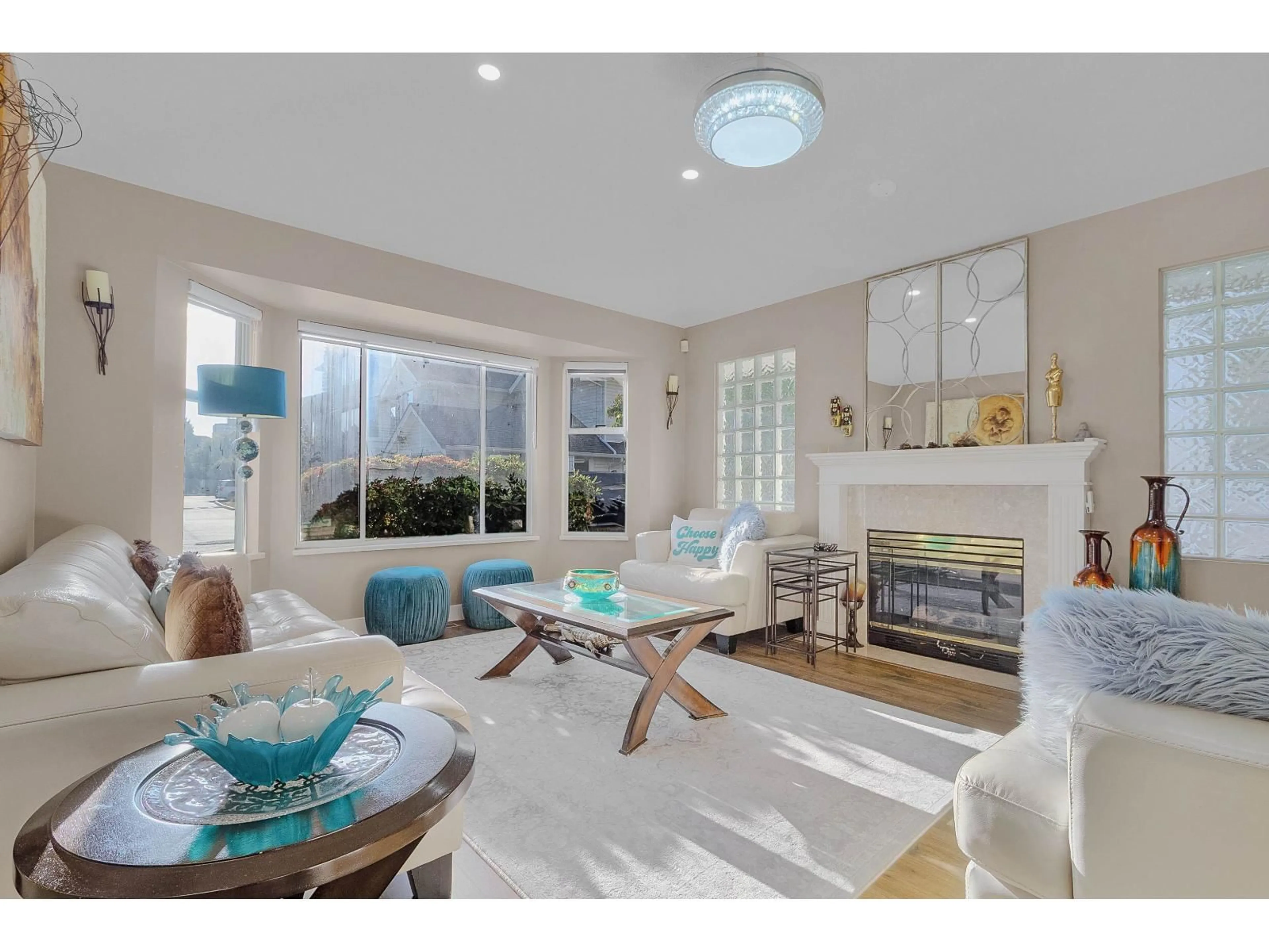 Living room with furniture, unknown for 4 - 7955 122, Surrey British Columbia V3W4T4