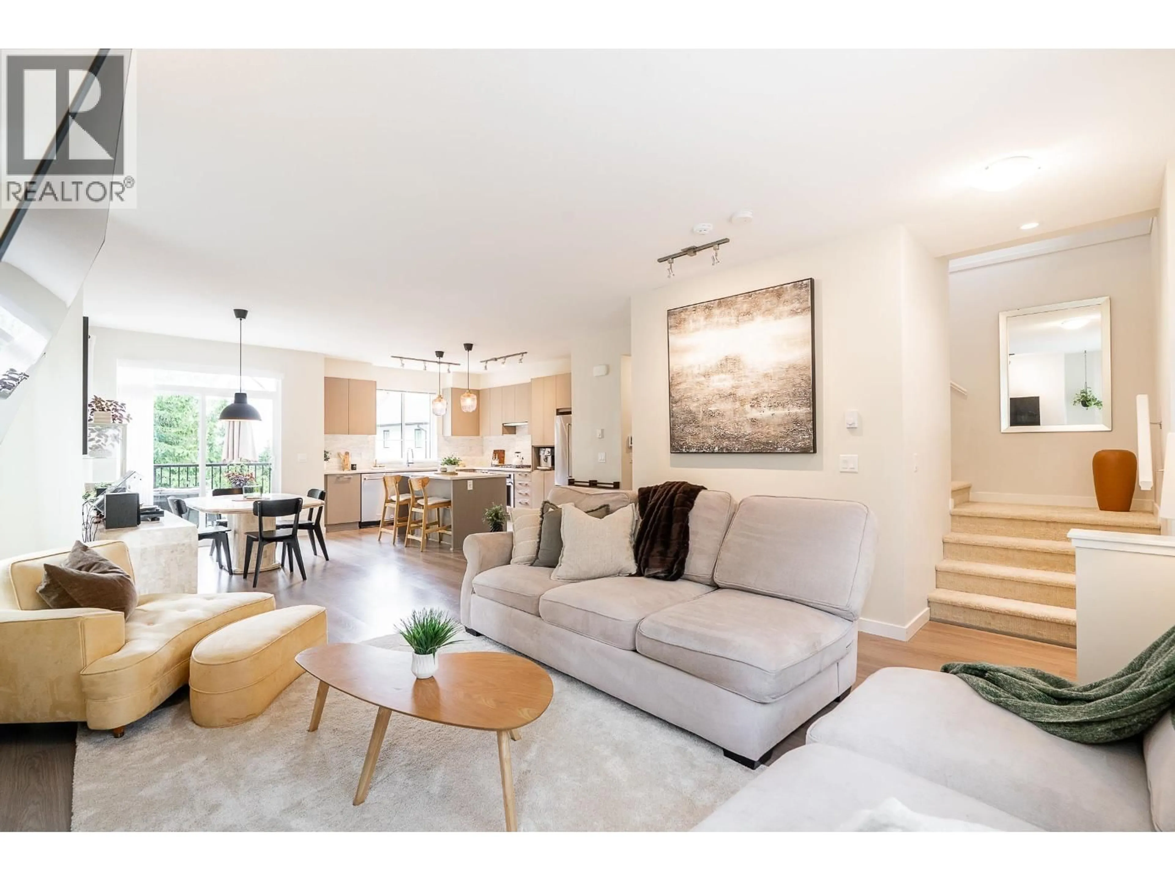Living room with furniture, unknown for 91 - 3500 BURKE VILLAGE PROMENADE, Coquitlam British Columbia V3E0N2
