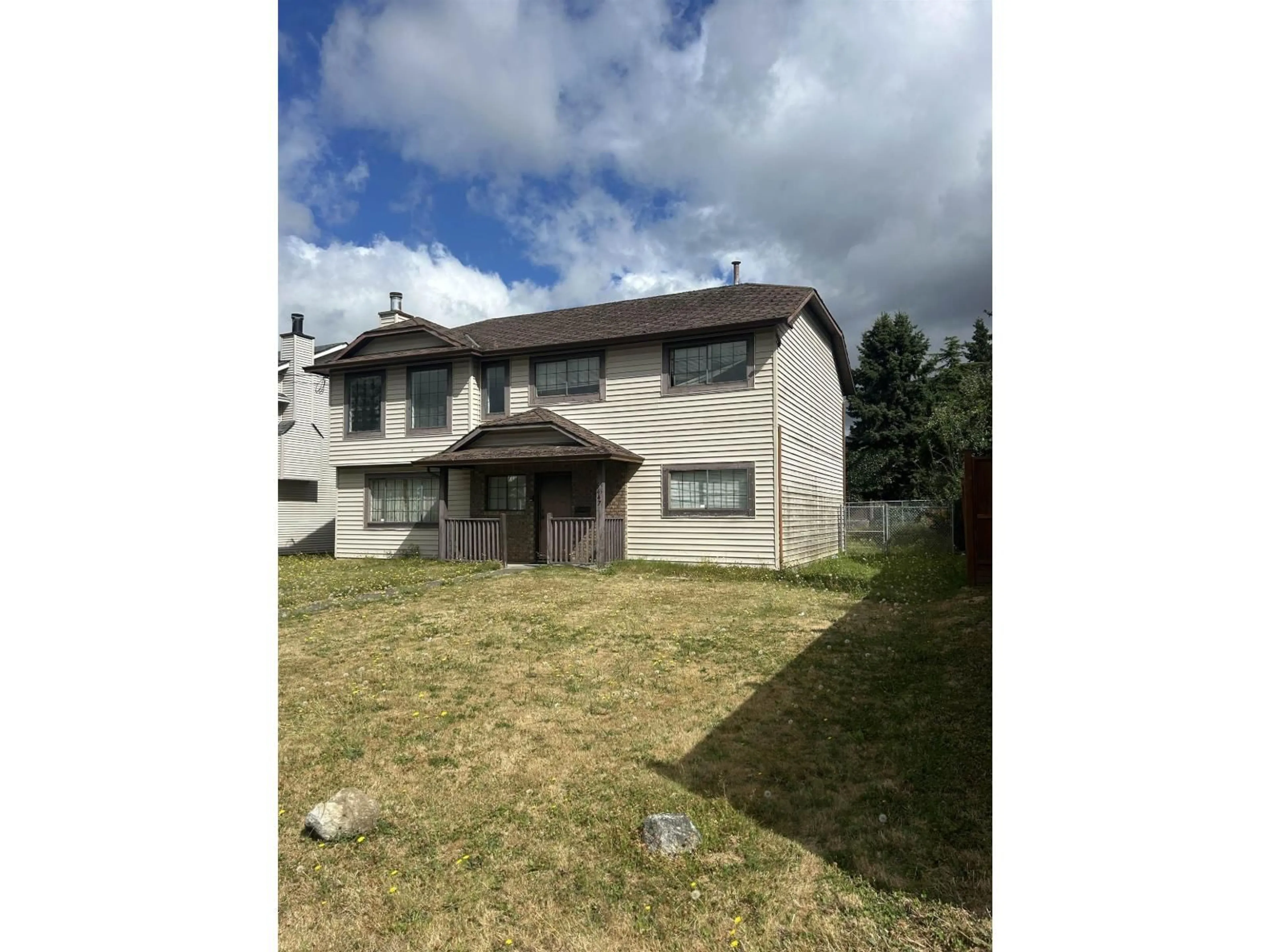 Unknown for 15447 84, Surrey British Columbia V3S2N3