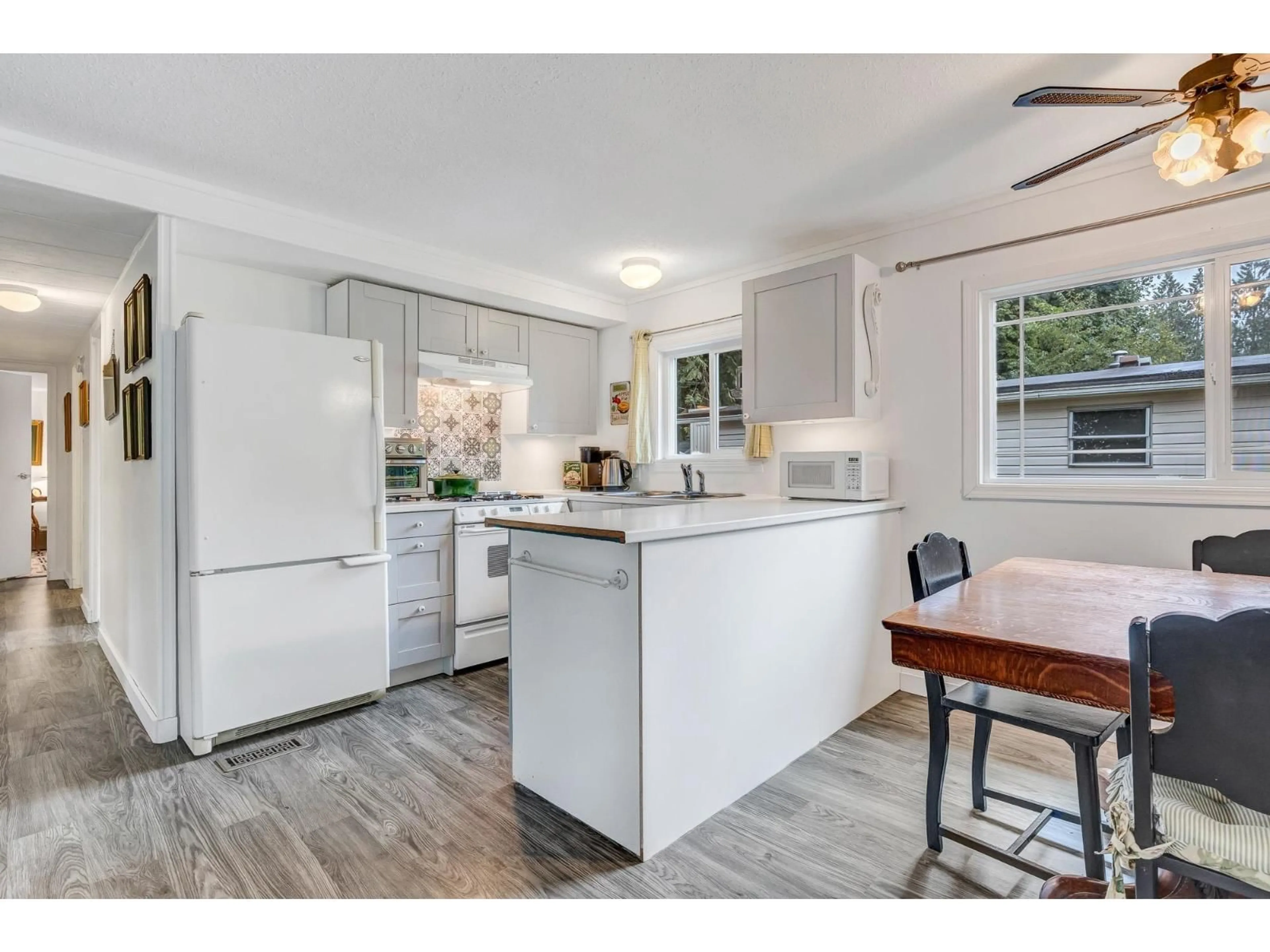 Open concept kitchen, unknown for 5 - 50801 O'BYRNE ROAD, Chilliwack British Columbia V4Z1J3