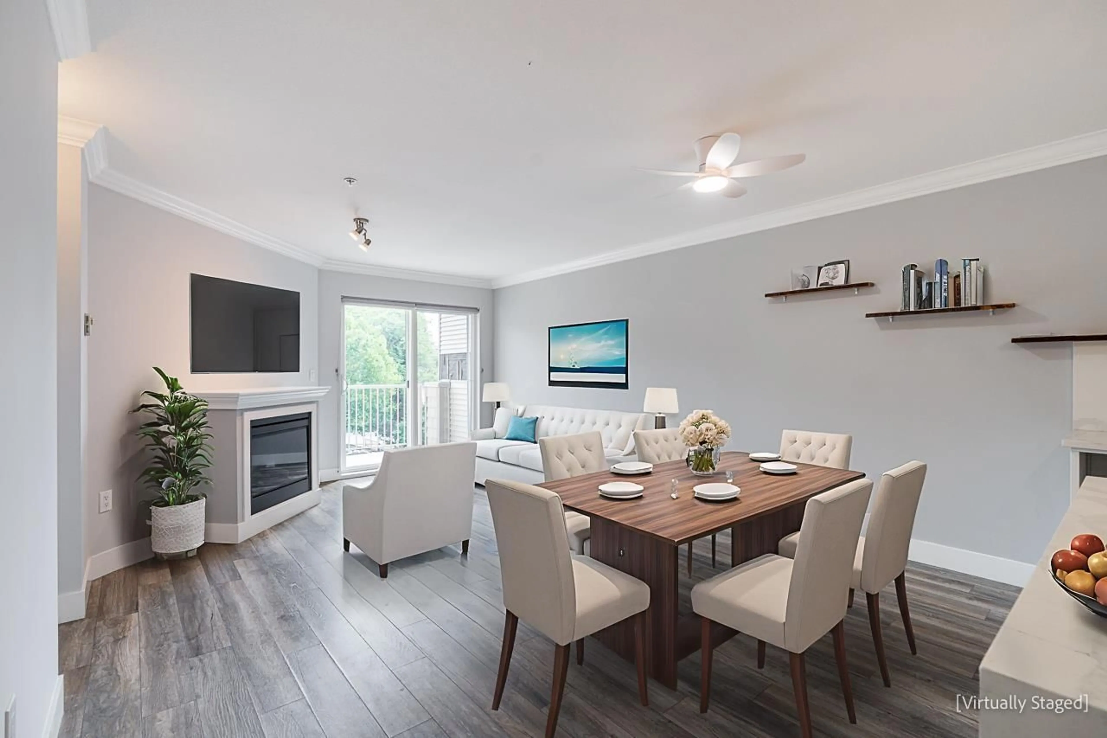 Living room with furniture, wood/laminate floor for 423 - 2515 PARK, Abbotsford British Columbia V2S0B2