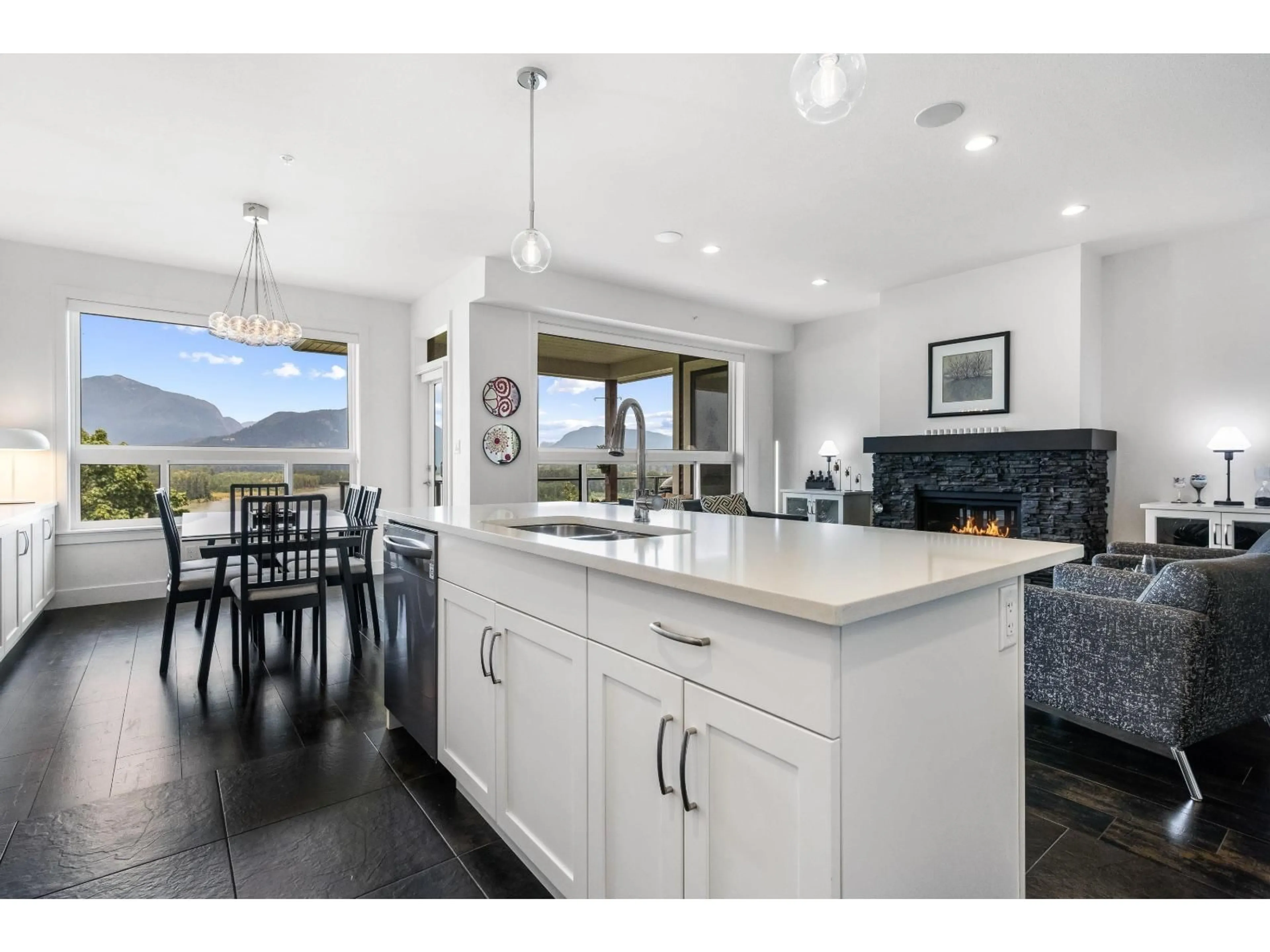Open concept kitchen, unknown for 60 - 43685 CHILLIWACK MOUNTAIN ROAD, Chilliwack British Columbia V2R0X5