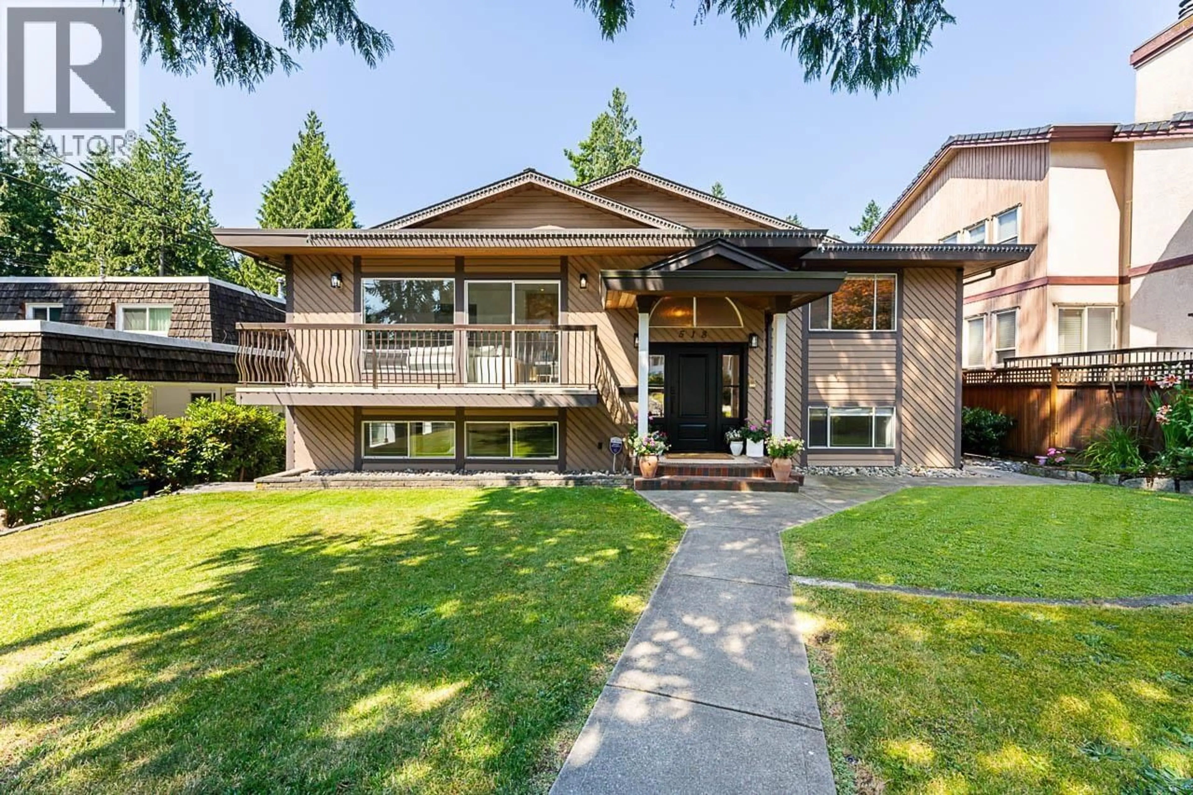 Home with vinyl exterior material, street for 518 ROXHAM STREET, Coquitlam British Columbia V3J4P3