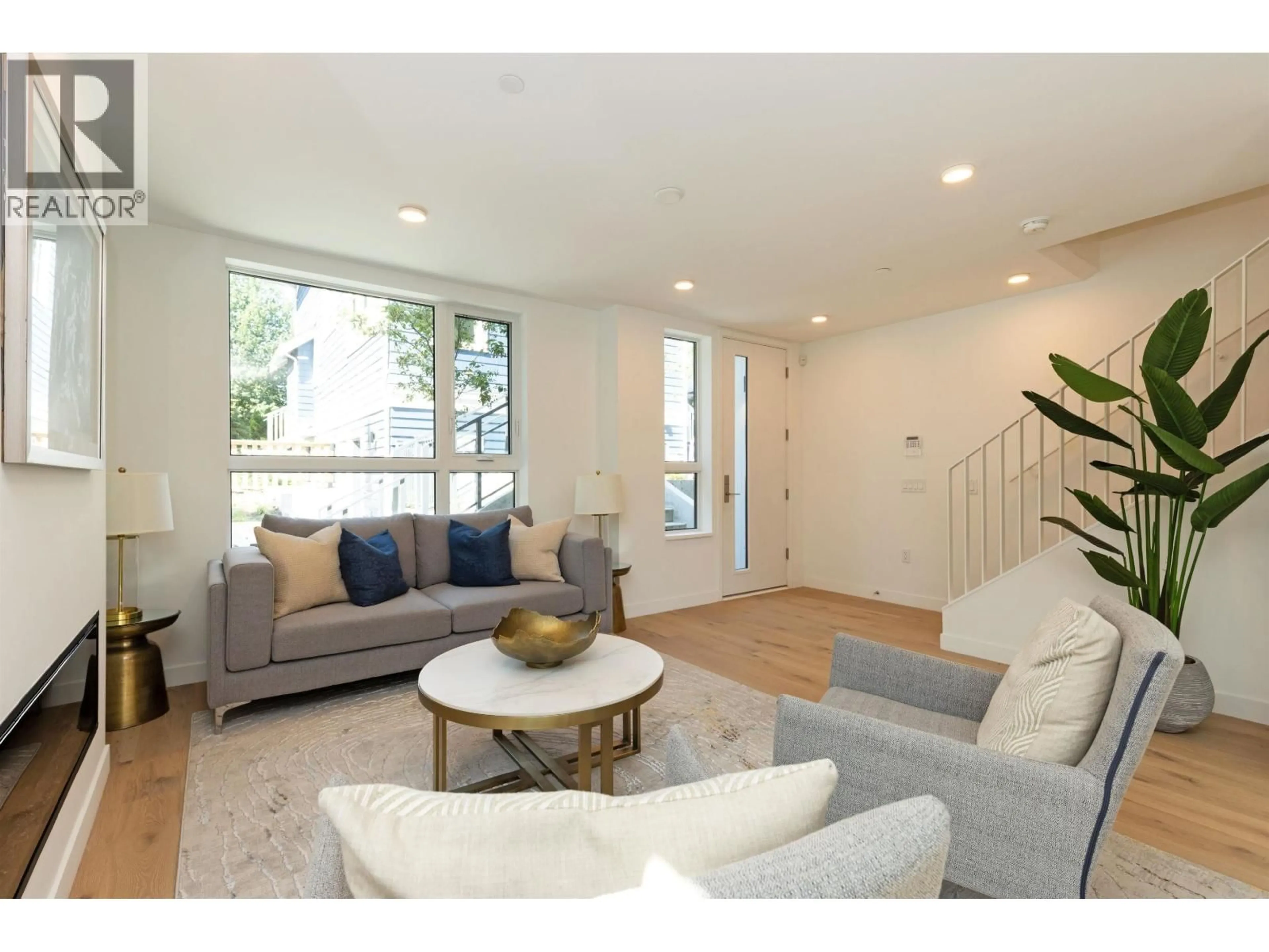 Living room with furniture, unknown for 7305 HUDSON STREET, Vancouver British Columbia V6P4L1