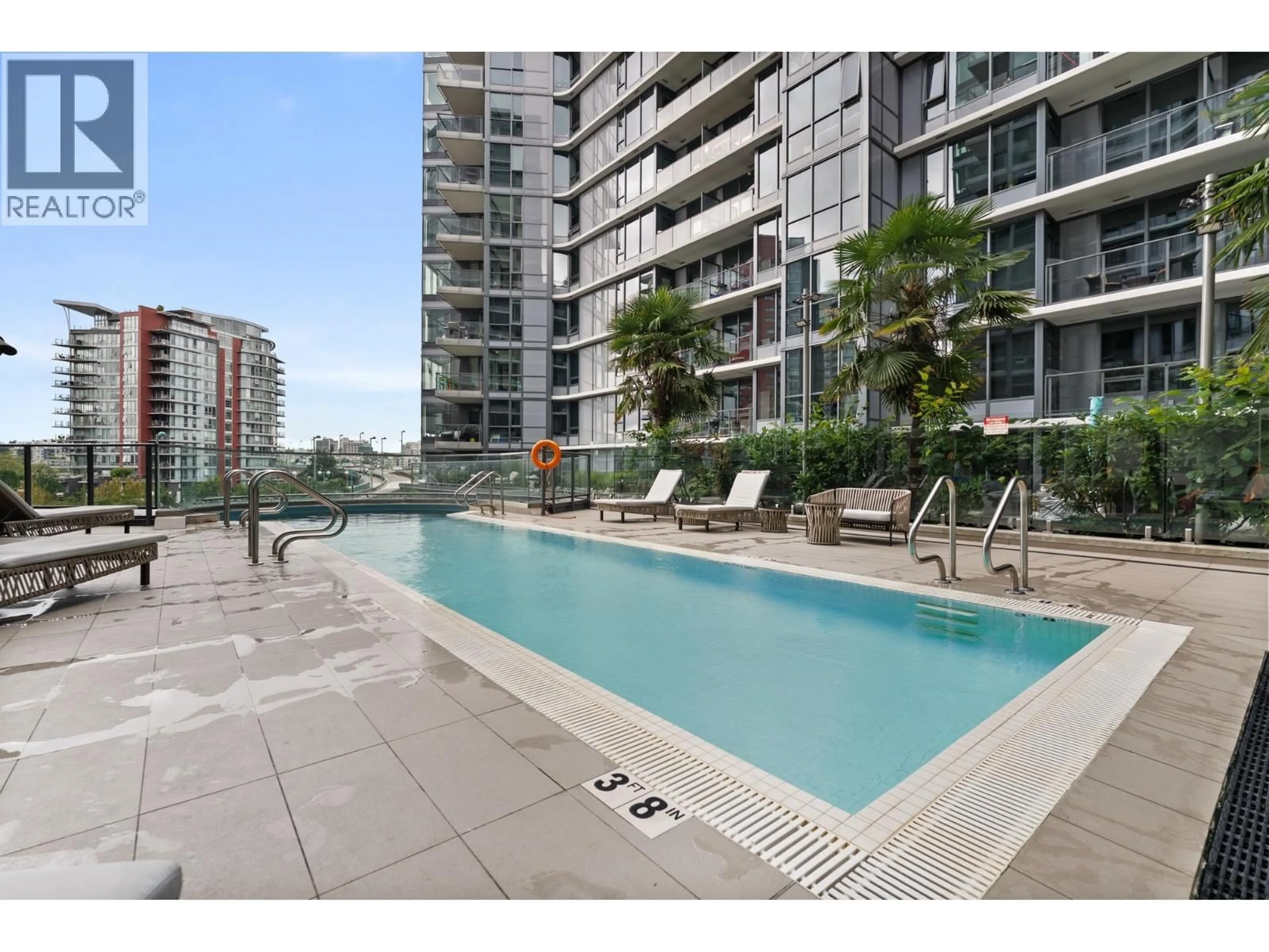 Pool for 820 - 68 SMITHE STREET, Vancouver British Columbia V6B0P4