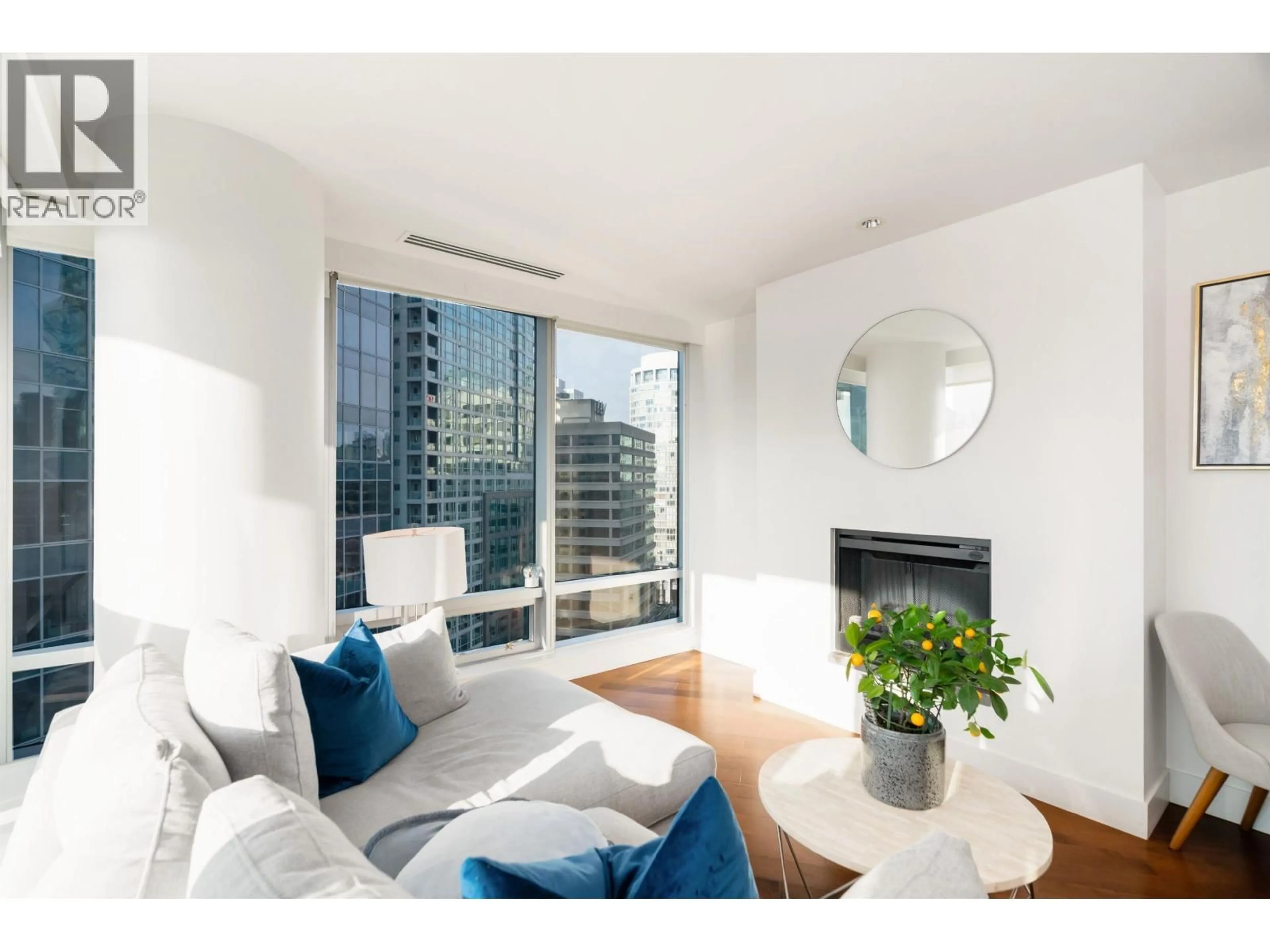 Living room with furniture, unknown for 1808 - 1111 ALBERNI STREET, Vancouver British Columbia V6E4V2