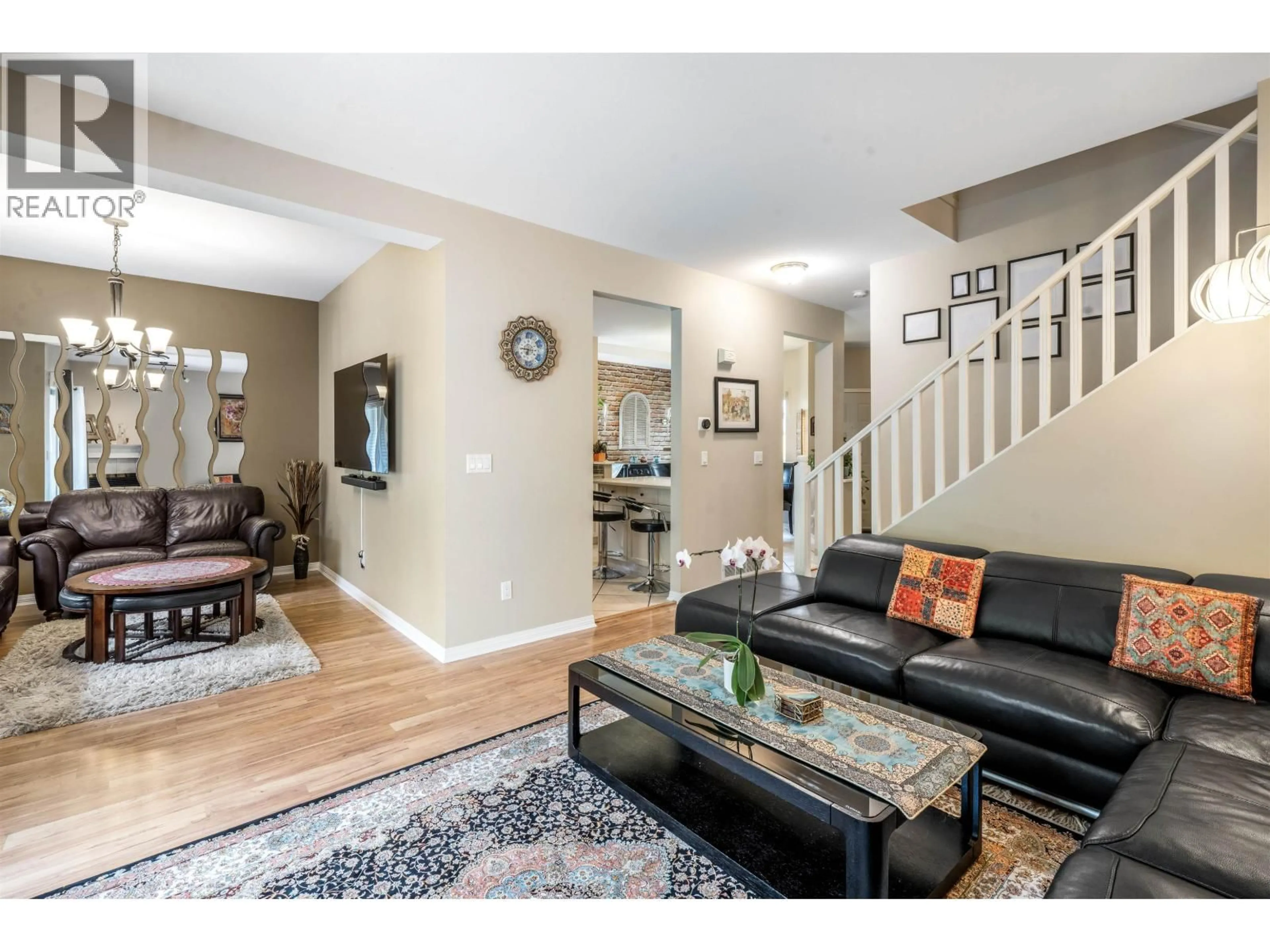 Living room with furniture, unknown for 19 - 1765 PADDOCK DRIVE, Coquitlam British Columbia V3E3J1