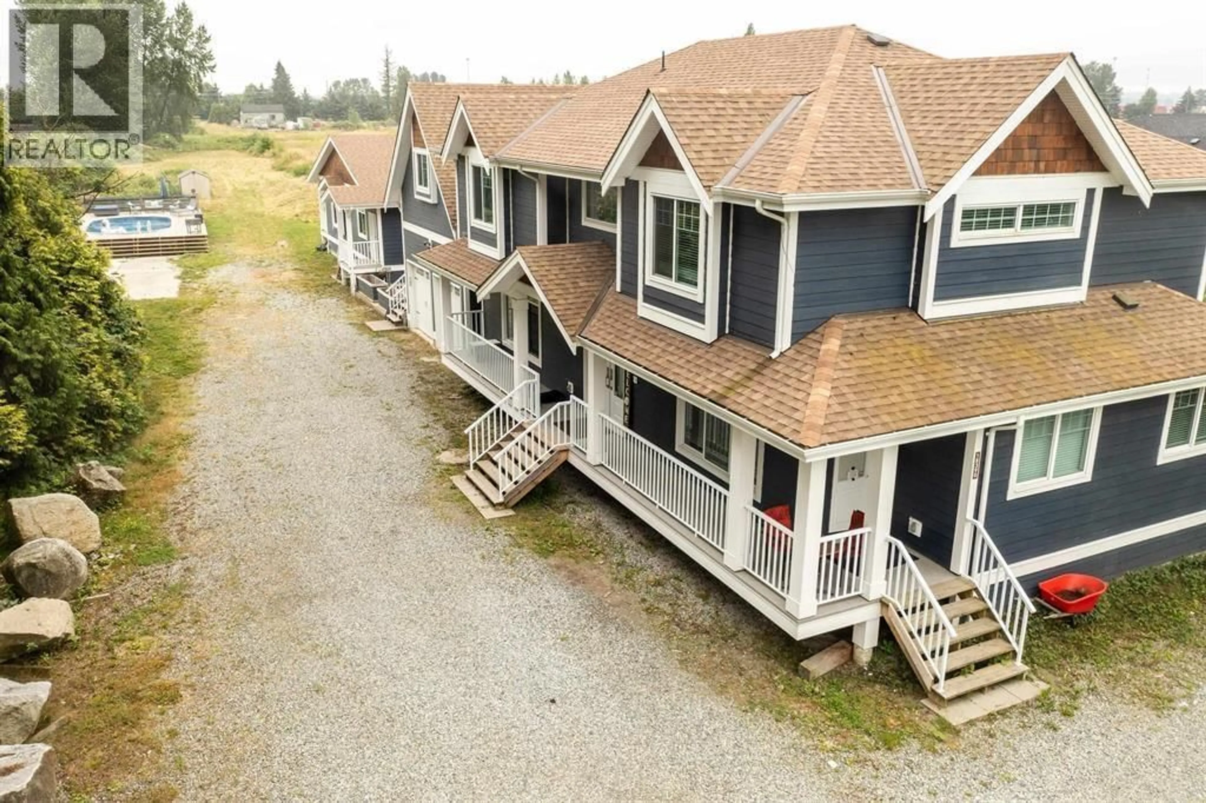 A pic from outside/outdoor area/front of a property/back of a property/a pic from drone, unknown for 18390 OLD DEWDNEY TRUNK ROAD, Pitt Meadows British Columbia V3Y2R9