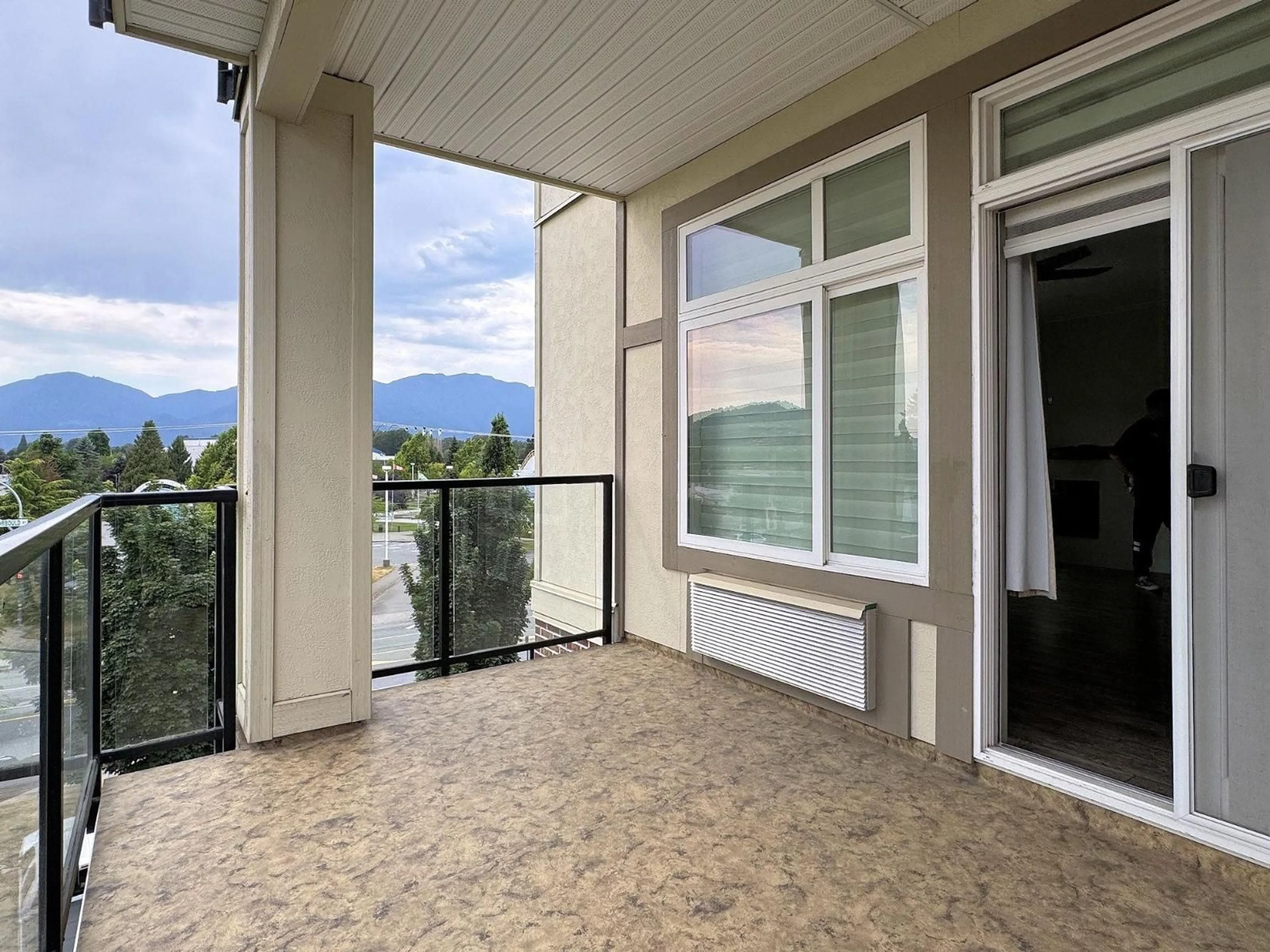 Balcony in the apartment, mountain view for 301 - 9130 CORBOULD STREET, Chilliwack British Columbia V2P4A5