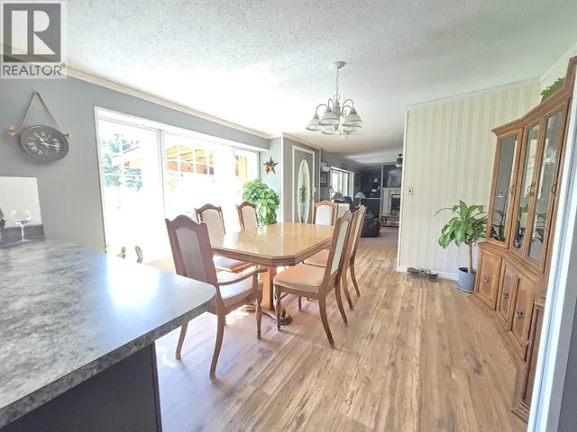 16305 5 HIGHWAY, Valemount 3