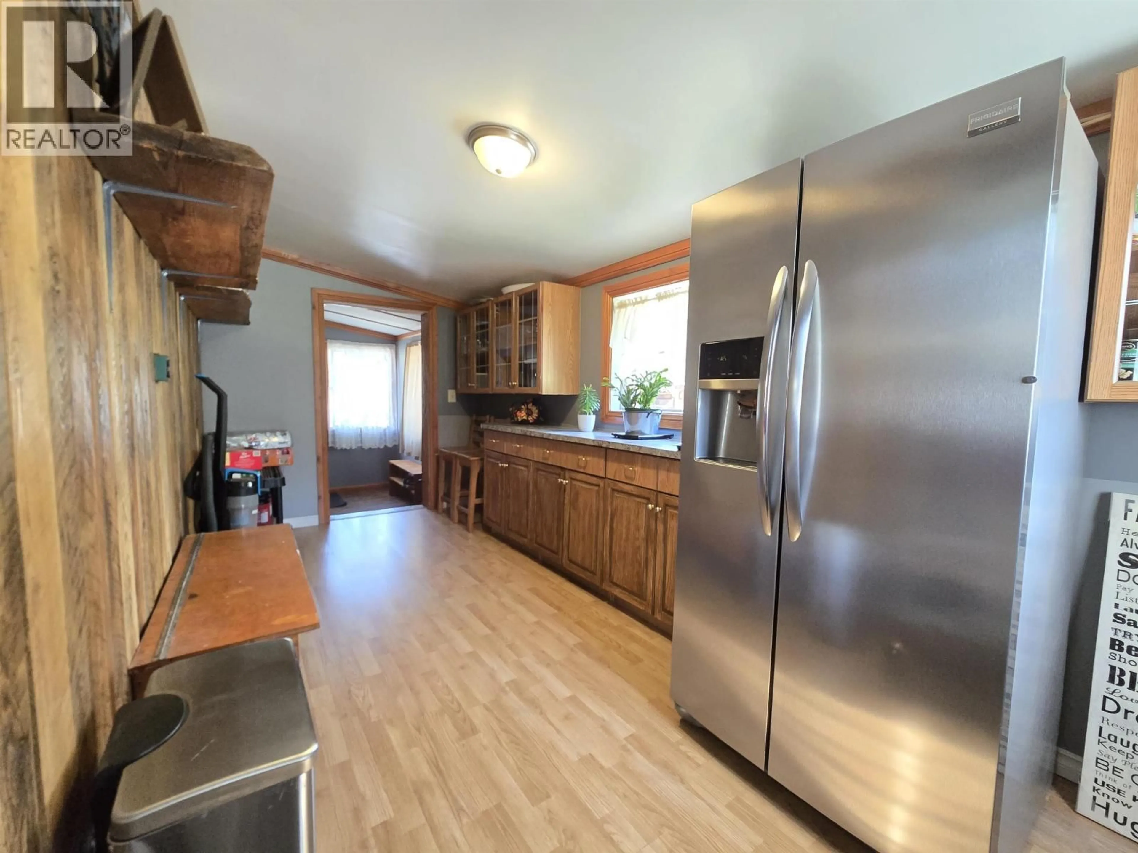 Kitchen with laundary machines, unknown for 16305 5 HIGHWAY, Valemount British Columbia V0E2Z0