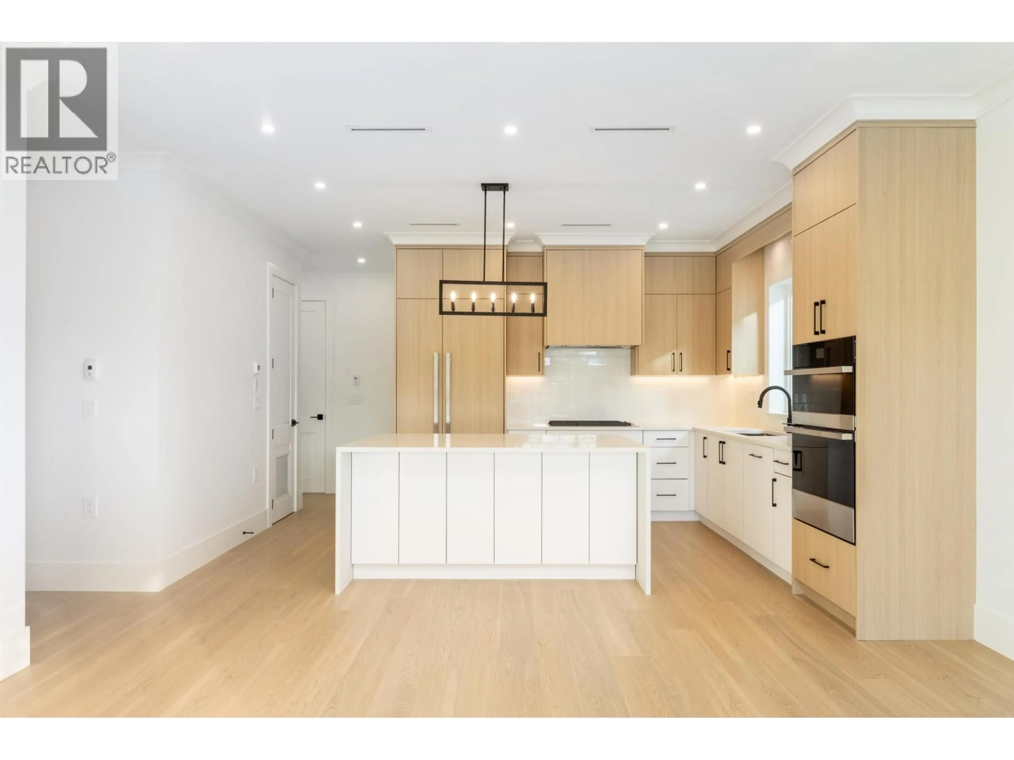 Open concept kitchen, unknown for 10446 WILLIAMS ROAD, Richmond British Columbia V7A1H8