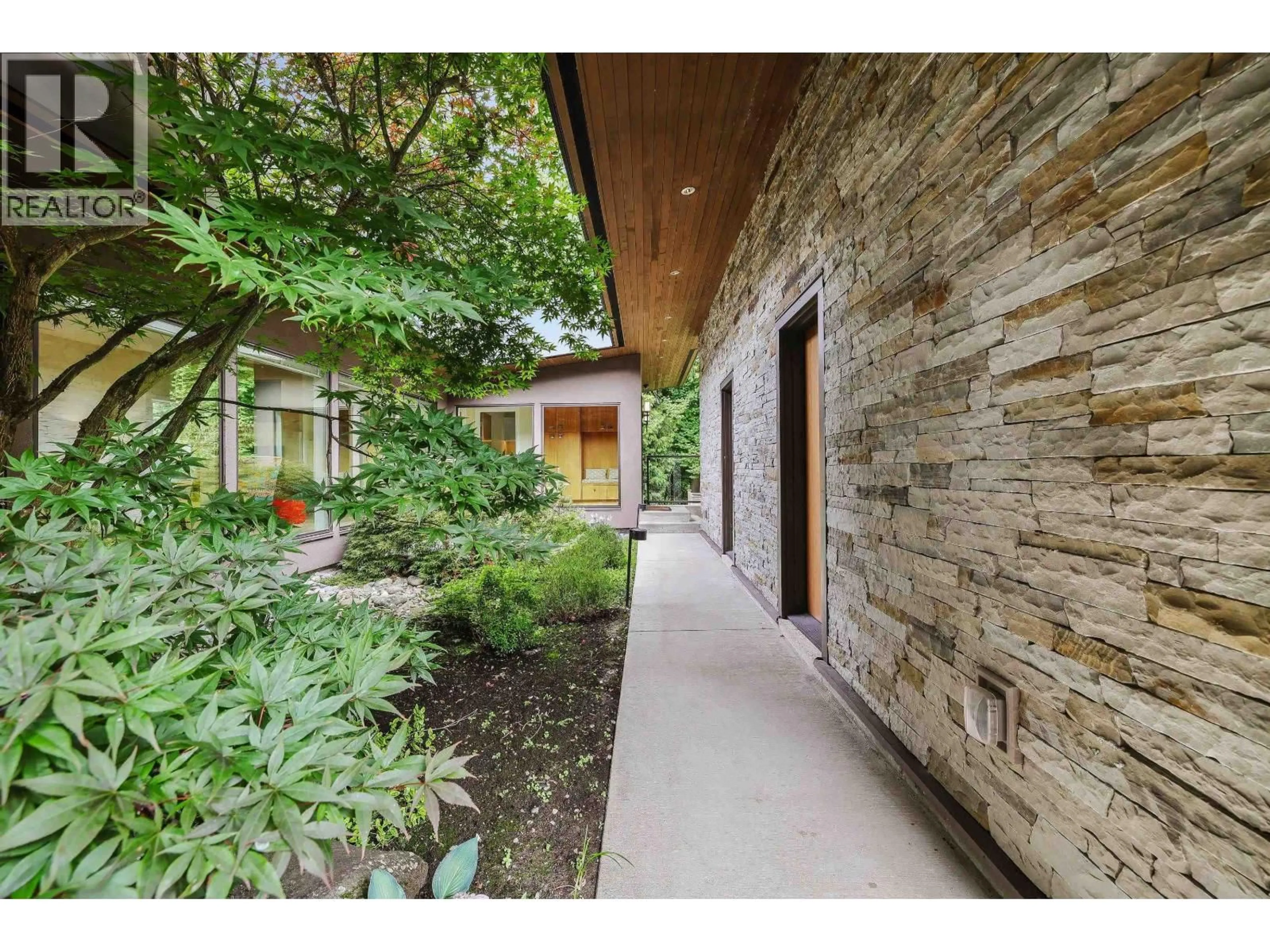 Home with brick exterior material, street for 6377 CHARING COURT, Burnaby British Columbia V5E3Y4