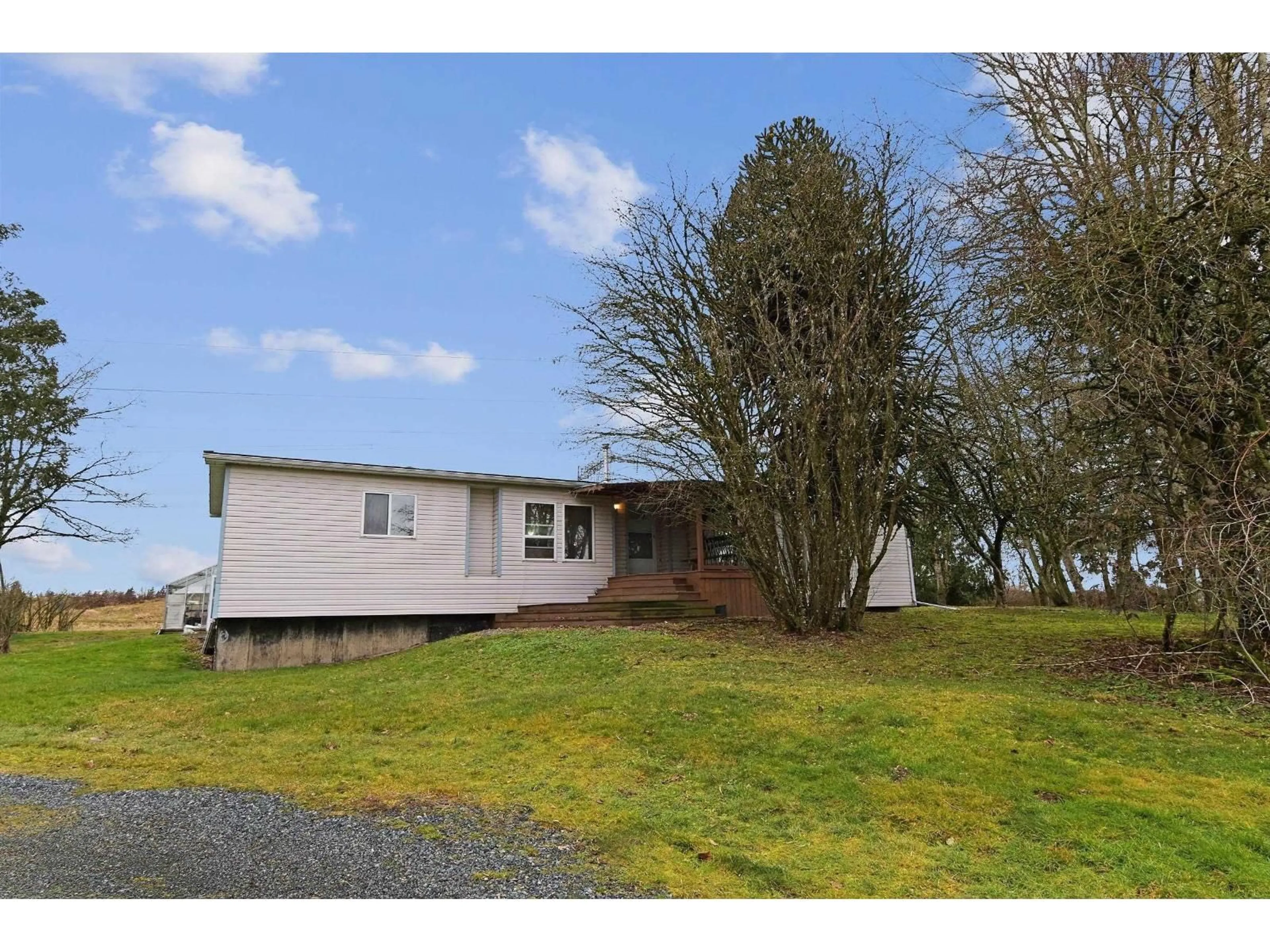 A pic from outside/outdoor area/front of a property/back of a property/a pic from drone, unknown for 24643 21B, Langley British Columbia V2Z1J3