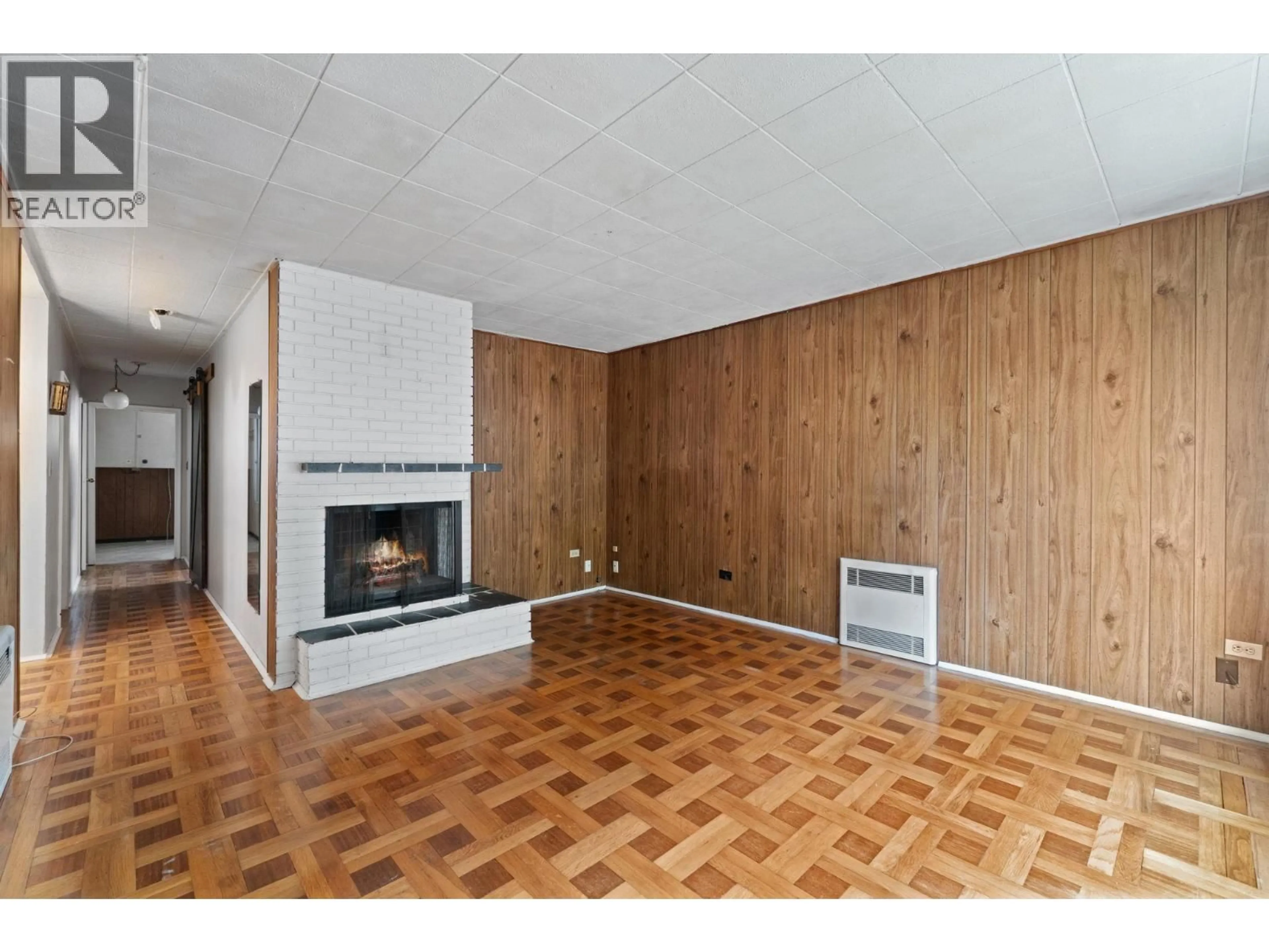 A pic of a room for 837 WINDERMERE STREET, Vancouver British Columbia V5K4J5