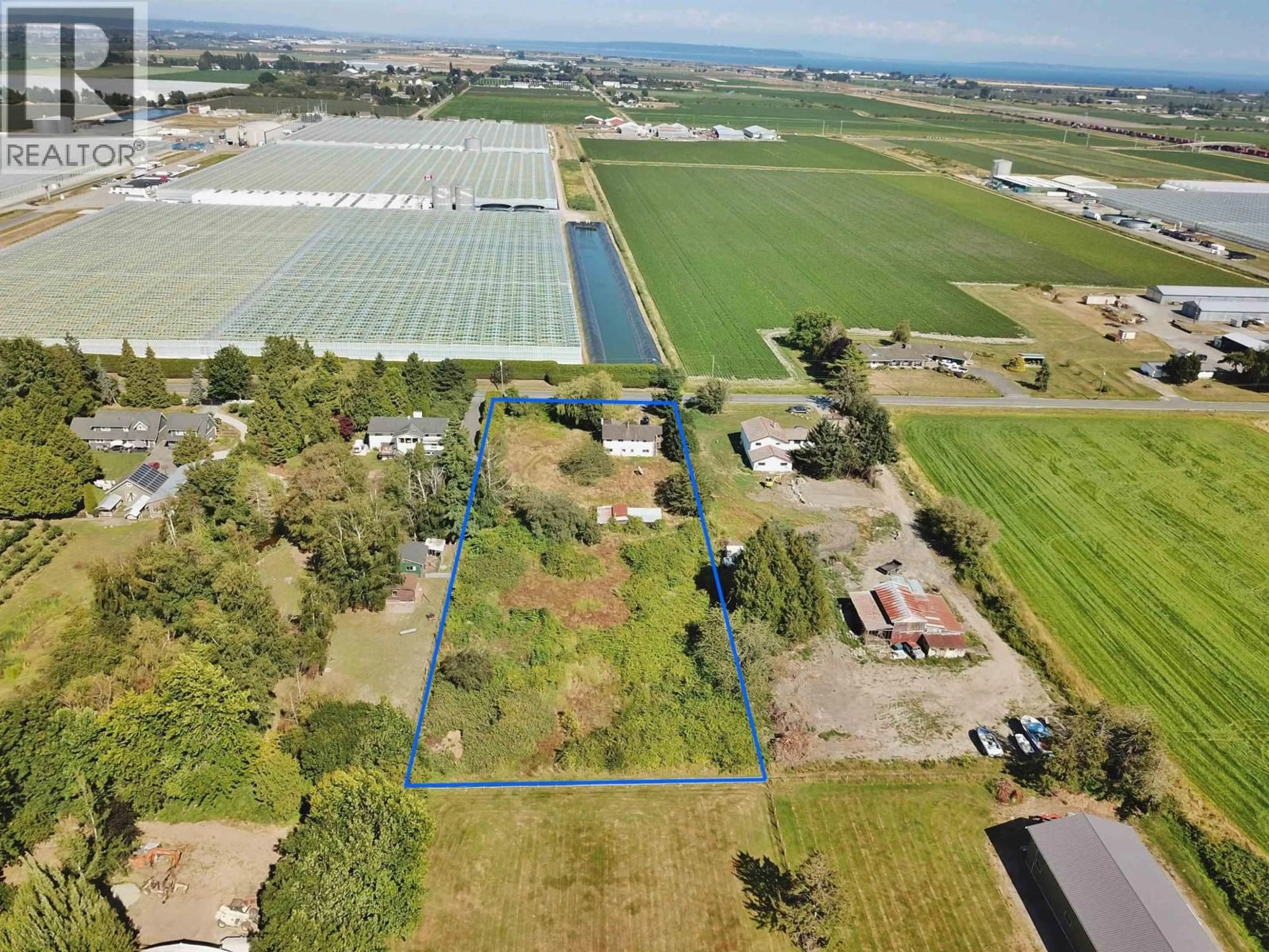 A pic from outside/outdoor area/front of a property/back of a property/a pic from drone, building for 3499 41B STREET, Delta British Columbia V4K3N2