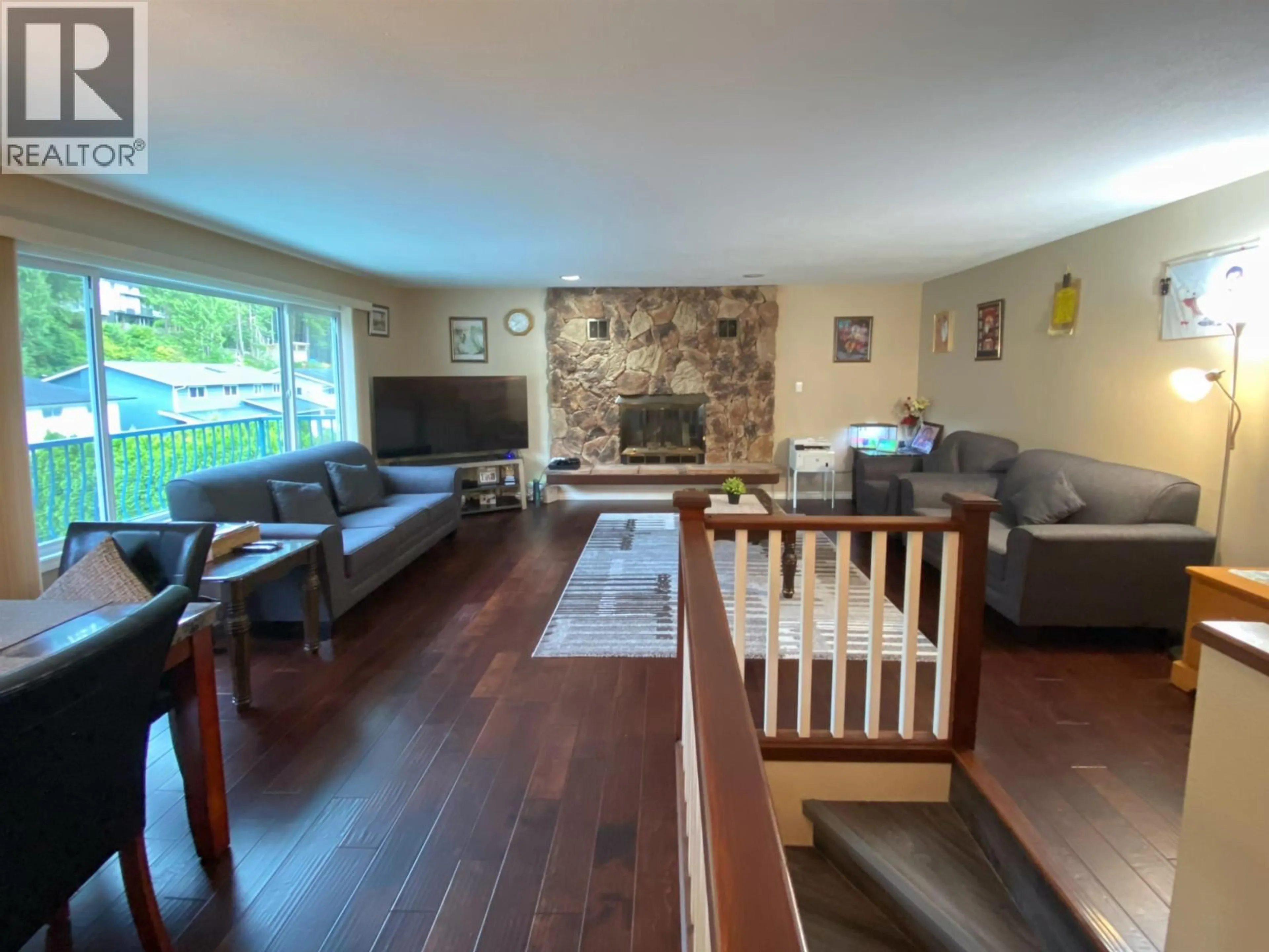 Living room with furniture, wood/laminate floor for 1824 KOOTENAY AVENUE, Prince Rupert British Columbia V8J4B2