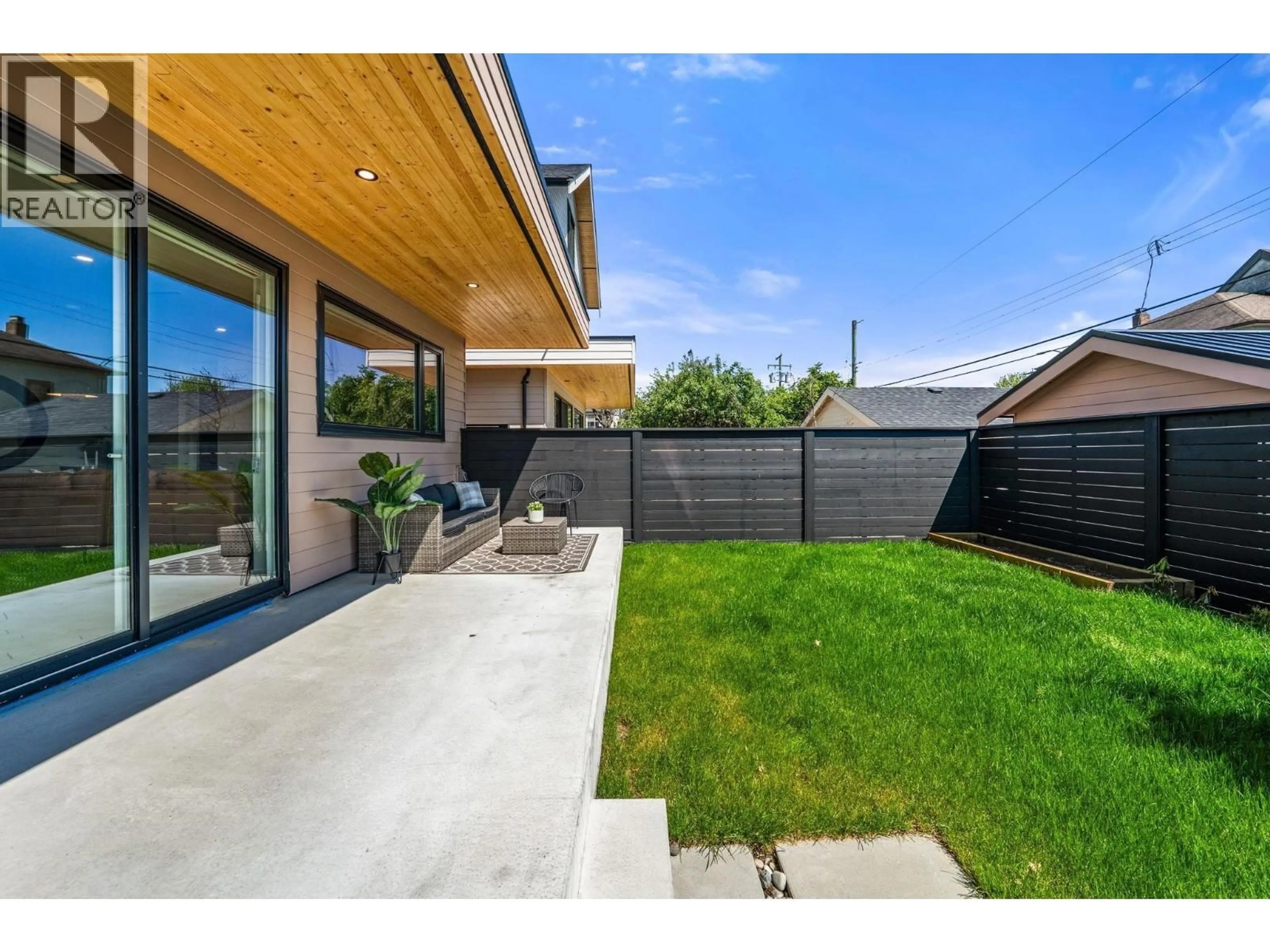 Patio, unknown for 2 - 638 46TH AVENUE, Vancouver British Columbia V5W2A3