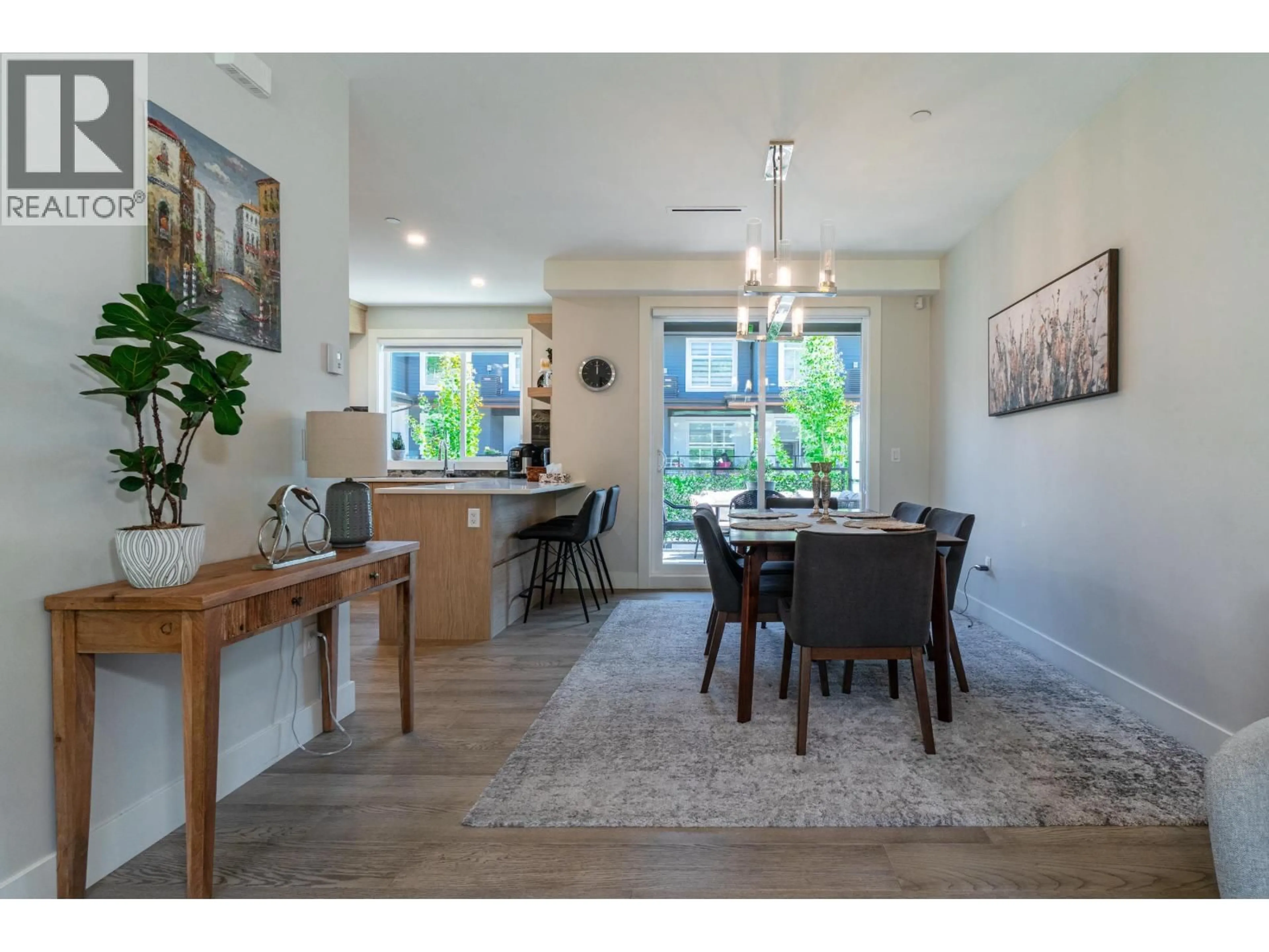 Unknown for 11 - 933 PREMIER STREET, North Vancouver British Columbia V7J0E4