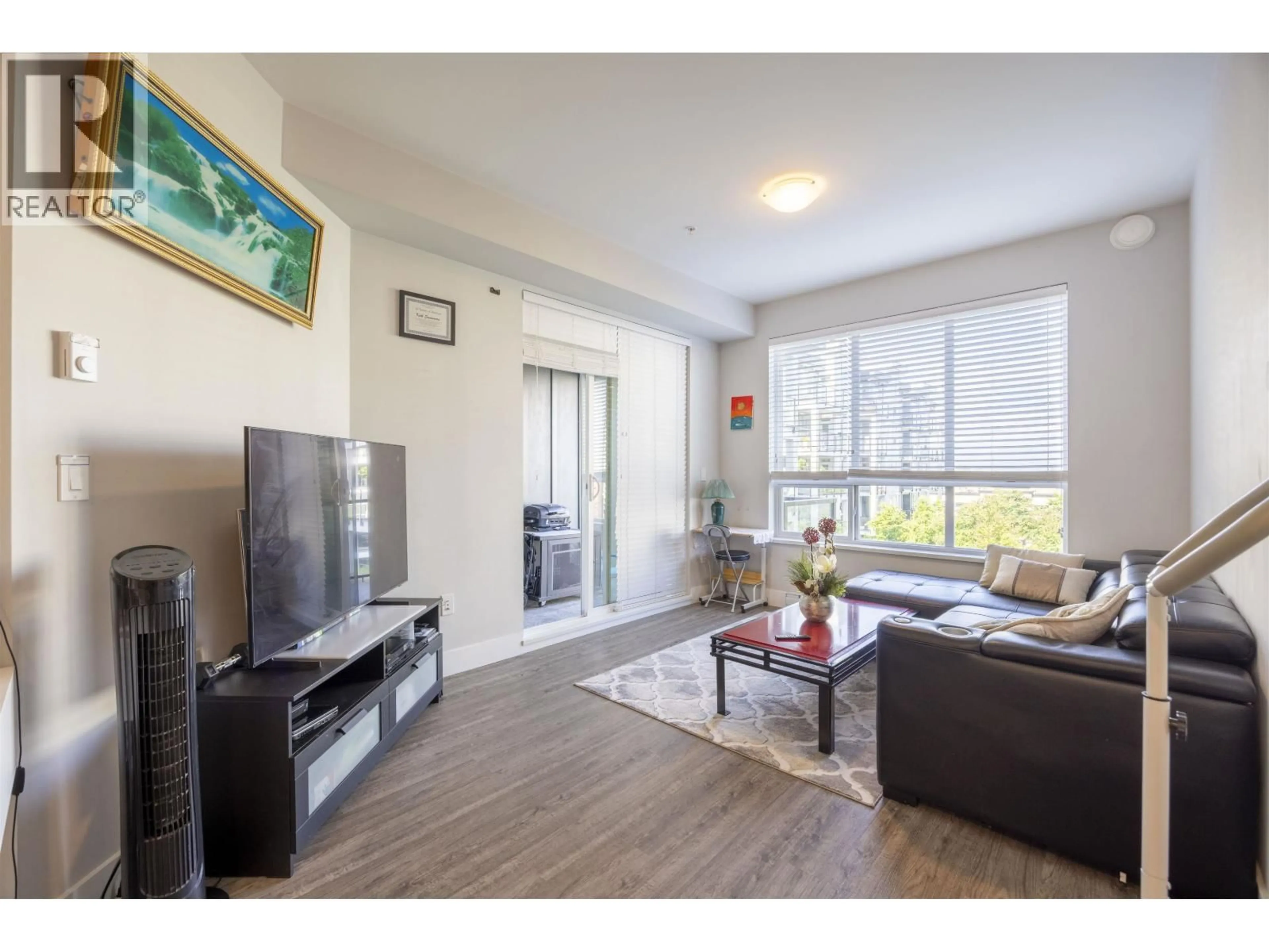 Living room with furniture, wood/laminate floor for 3420 - 2180 KELLY AVENUE, Port Coquitlam British Columbia V3C0S4
