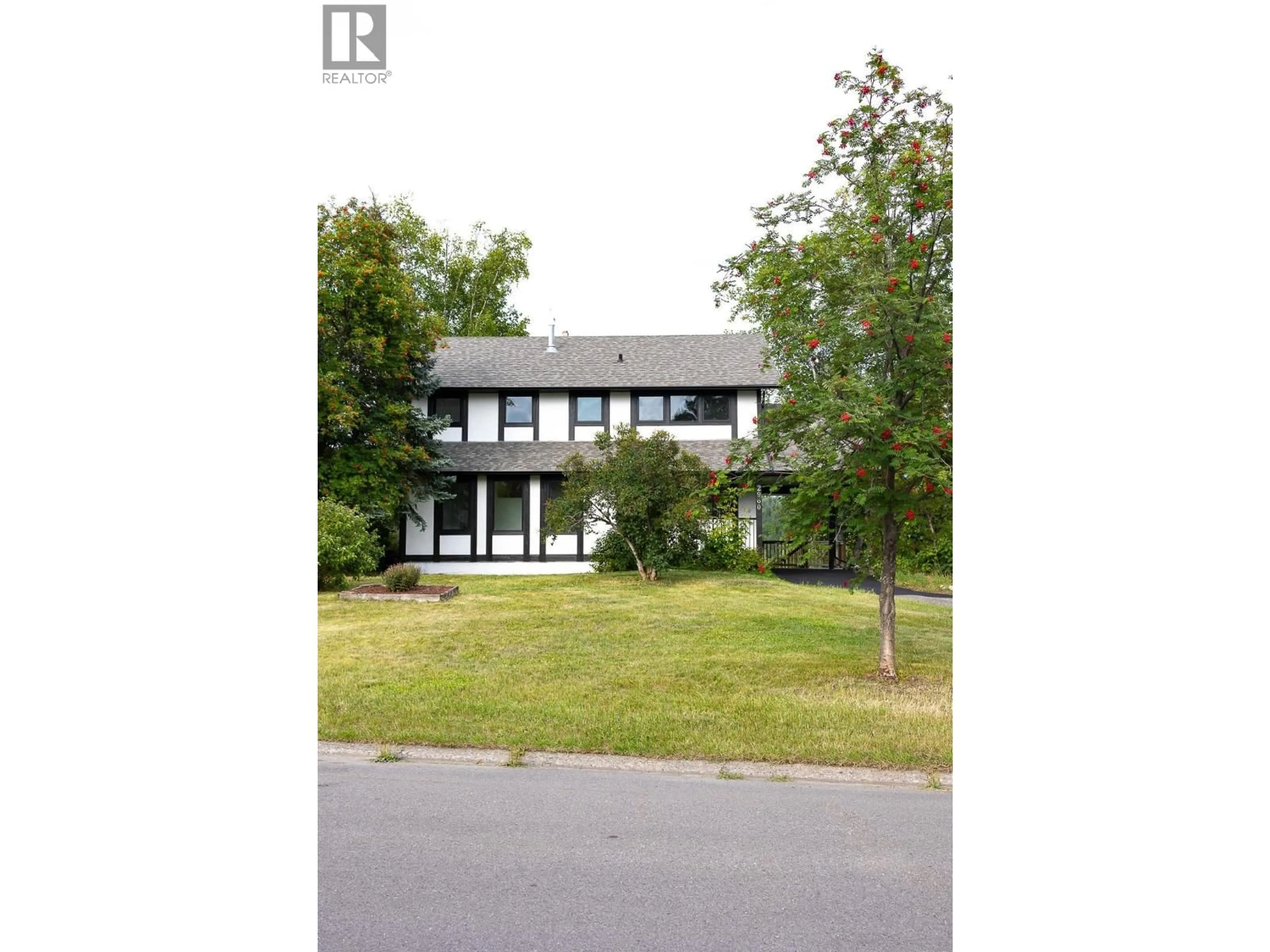 A pic from outside/outdoor area/front of a property/back of a property/a pic from drone, street for 2960 NECHAKO DRIVE, Prince George British Columbia V2M3A8