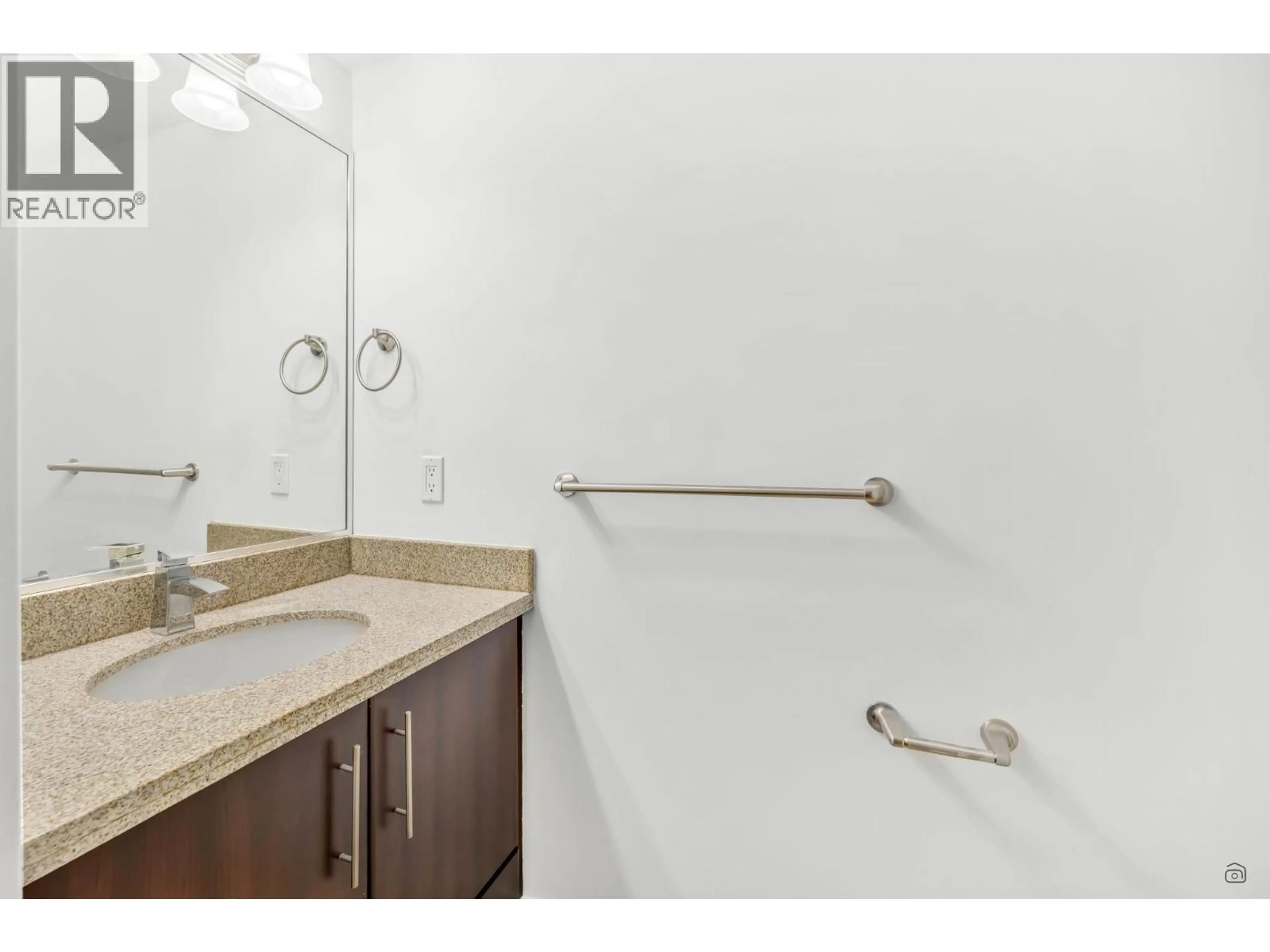 Standard bathroom, unknown for 53 - 7428 14TH AVENUE, Burnaby British Columbia V3N0C2