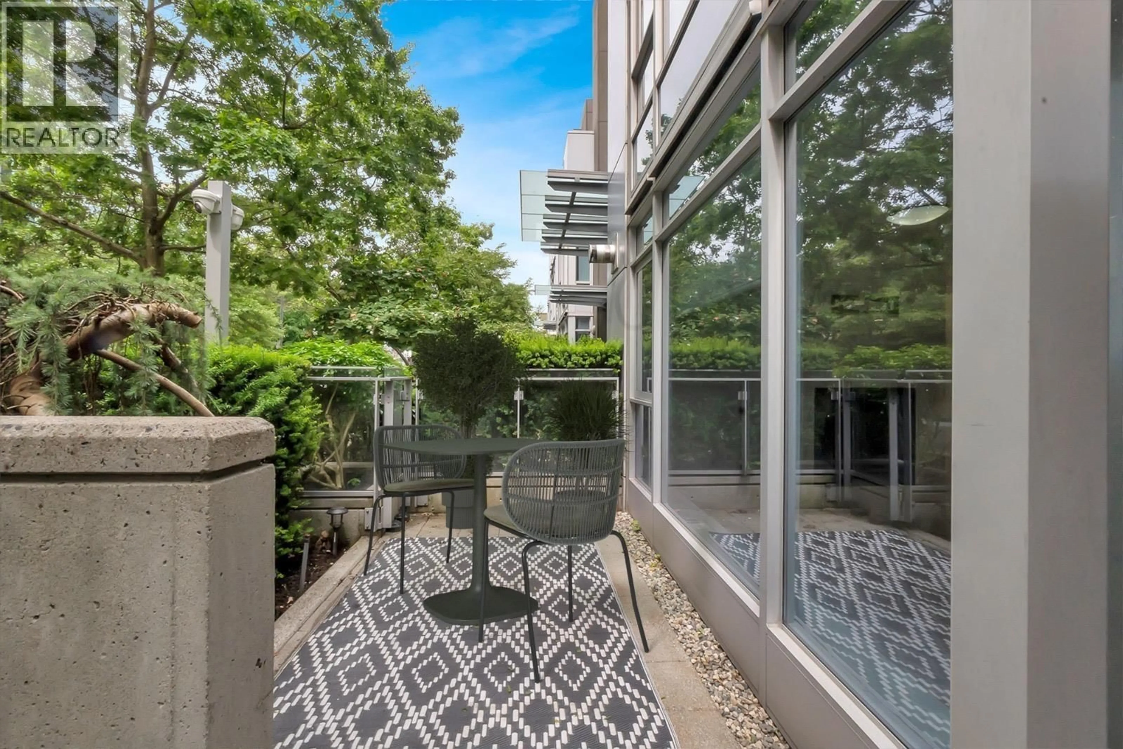 Patio, unknown for 1277 CORDOVA STREET, Vancouver British Columbia V6C3P9