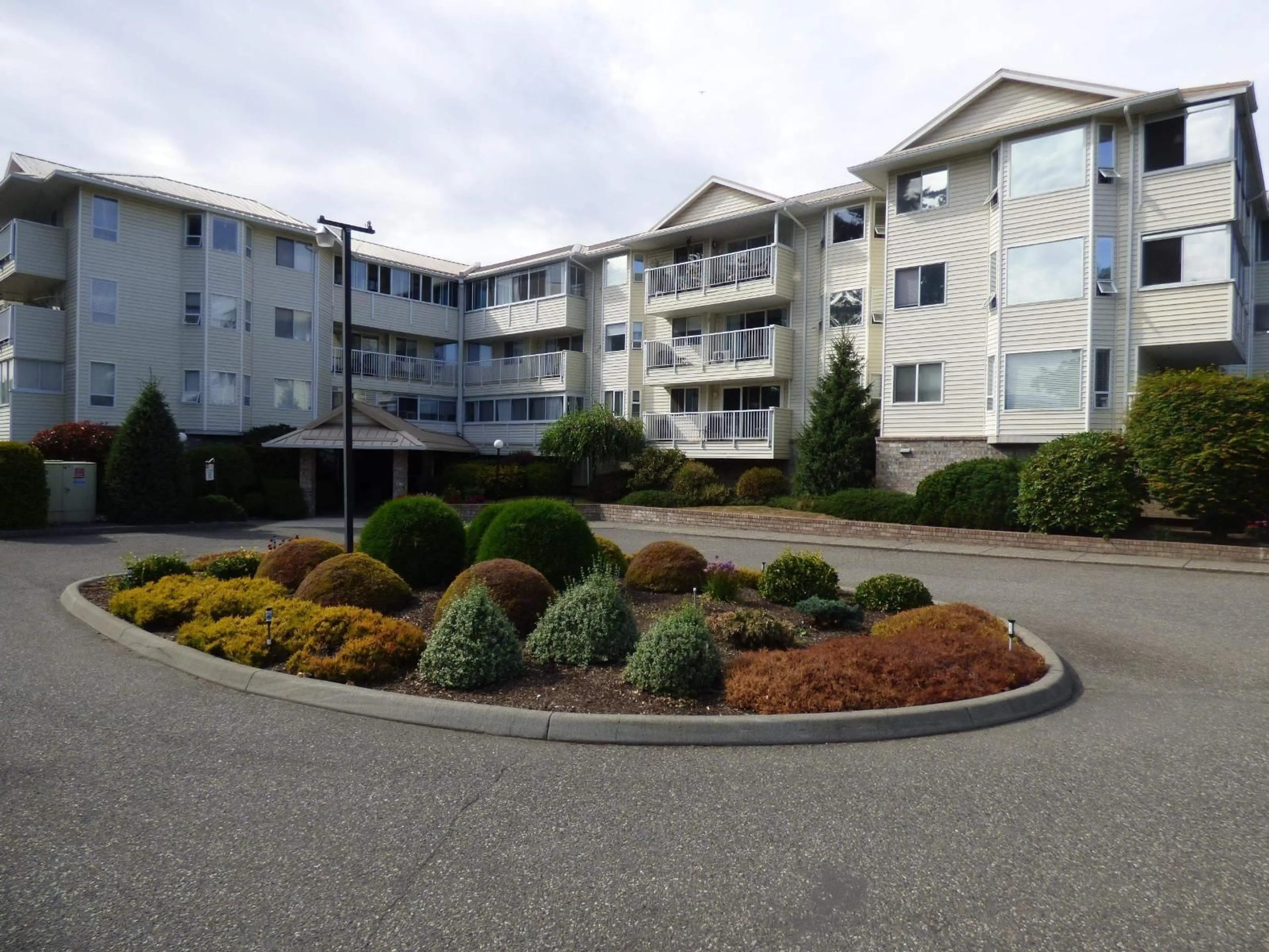 Unknown for 208 - 8725 ELM DRIVE, Chilliwack British Columbia V2P4Y3