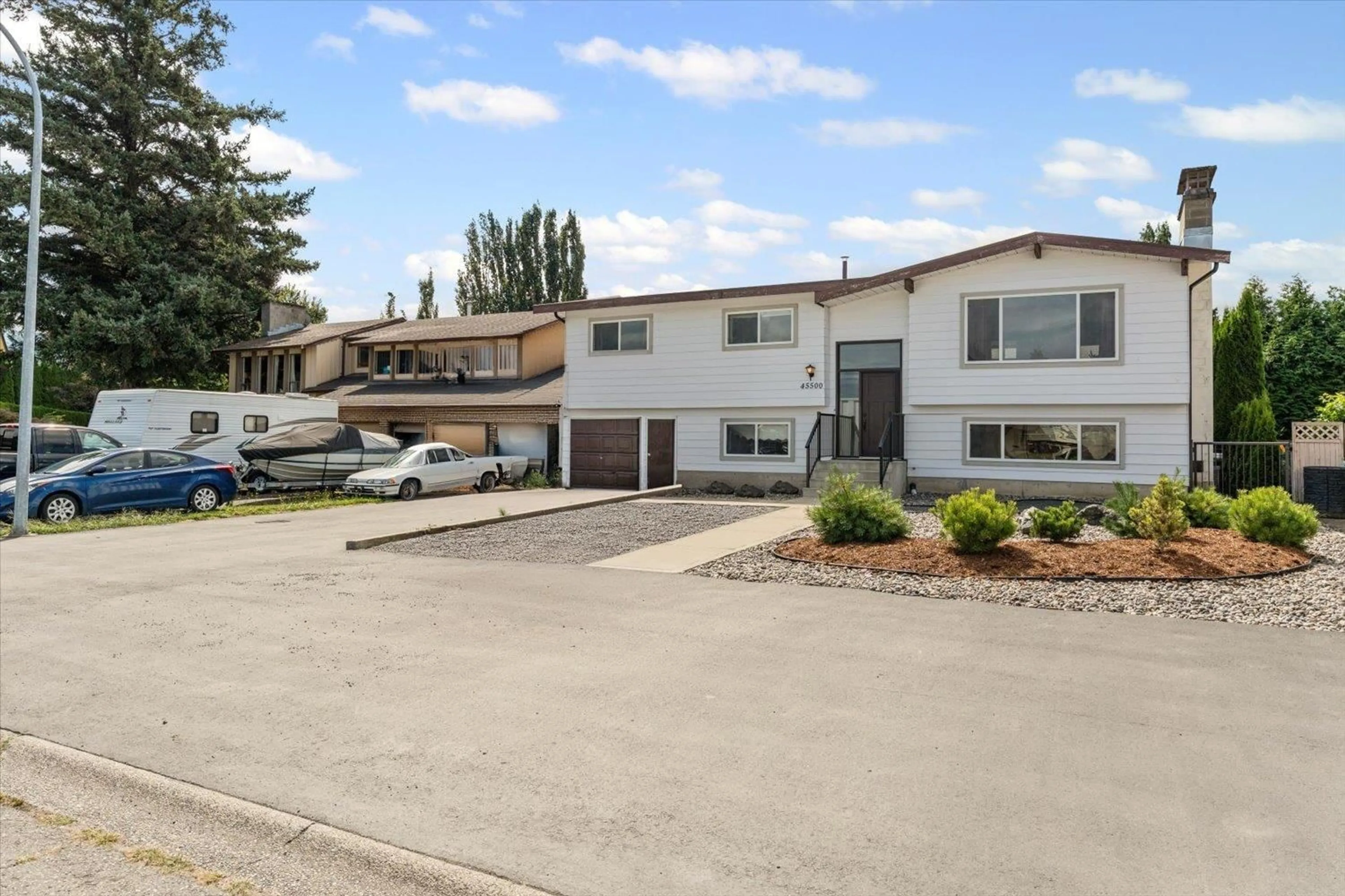 Unknown for 45500 CONCORD AVENUE, Chilliwack British Columbia V2R2N7