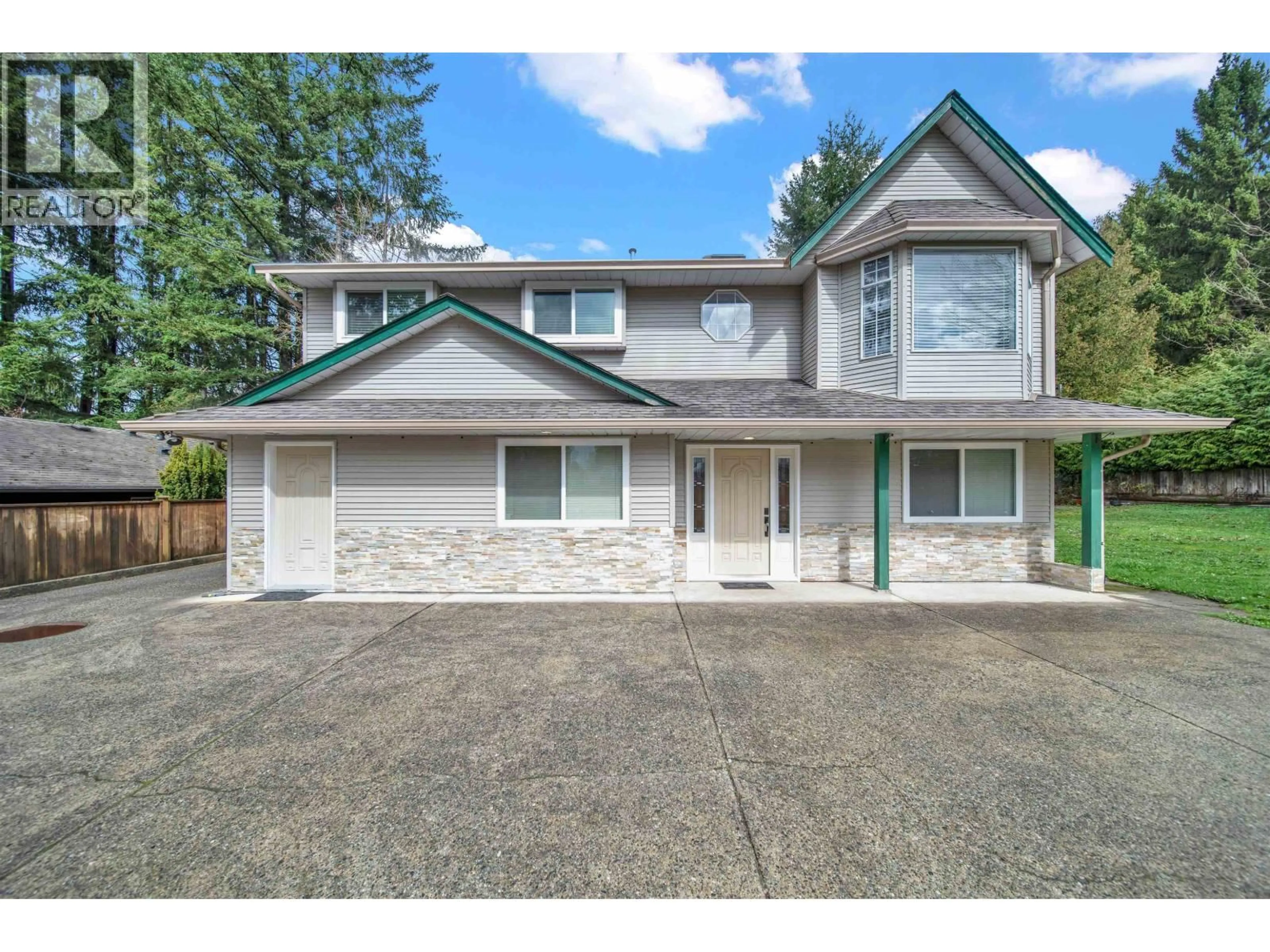 Home with vinyl exterior material, street for 21209 DEWDNEY TRUNK ROAD, Maple Ridge British Columbia V4N4V5