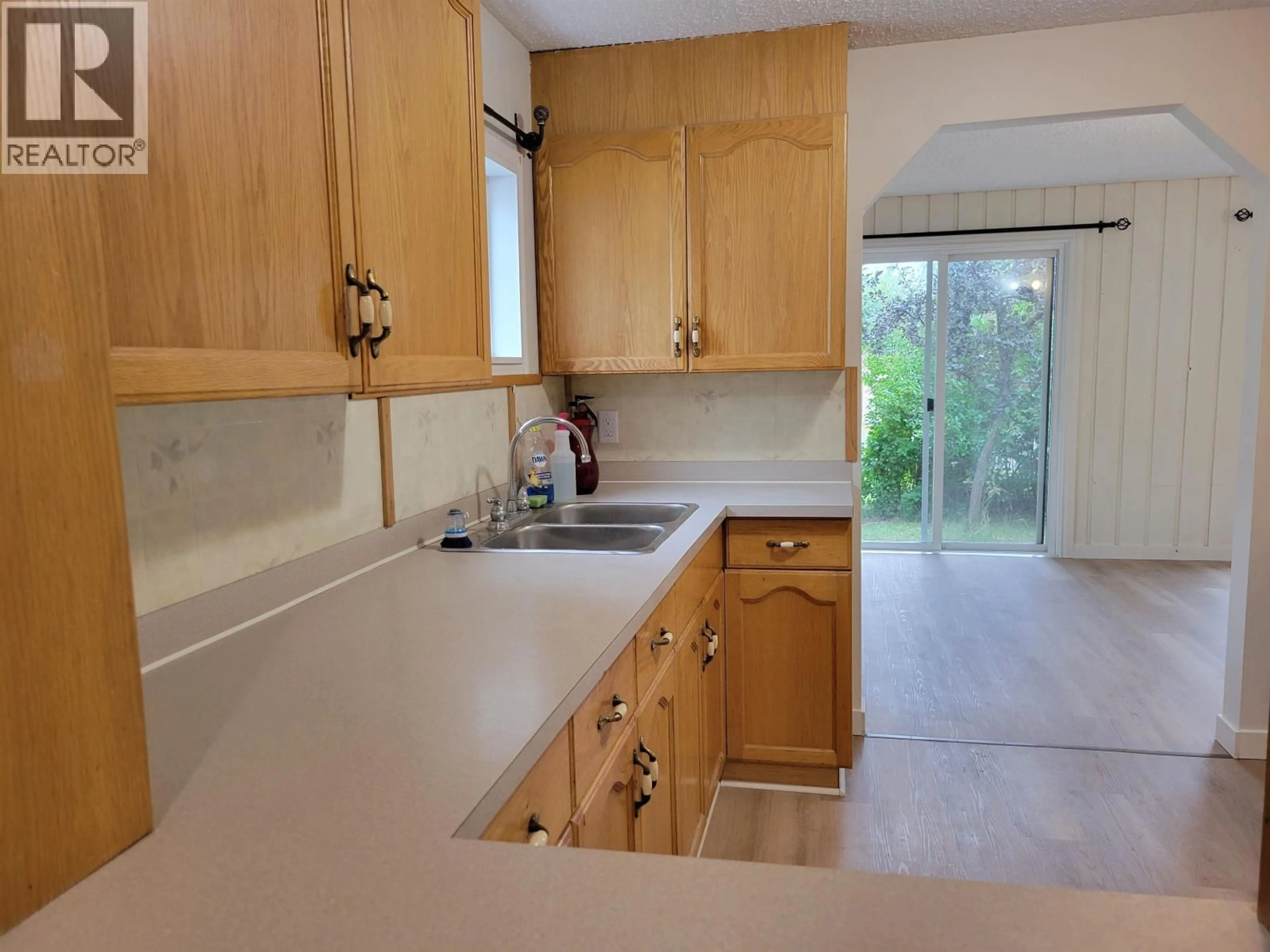 Standard kitchen, unknown for 236 3RD STREET, Vanderhoof British Columbia V0J3A0