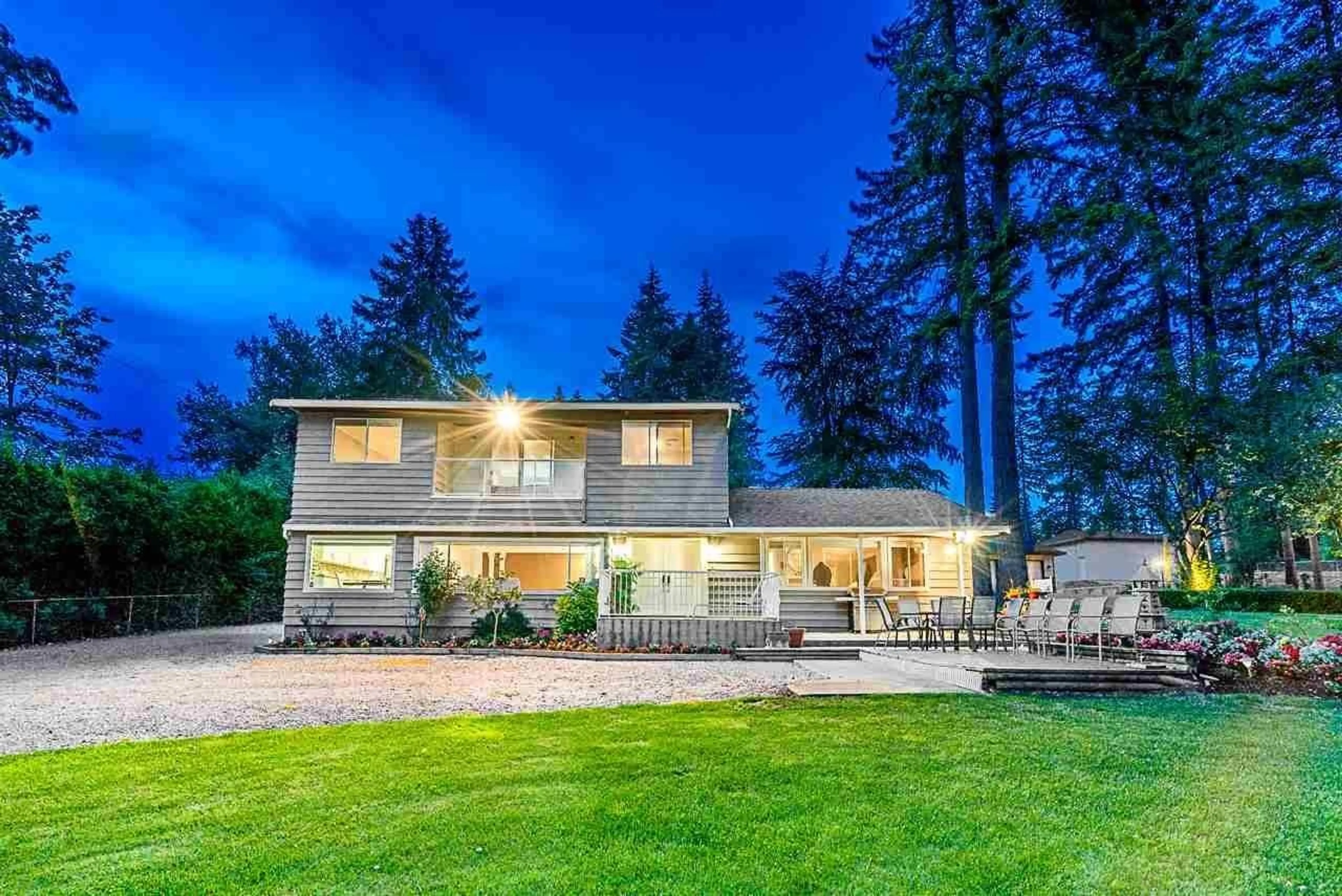 A pic from outside/outdoor area/front of a property/back of a property/a pic from drone, unknown for 13105 56, Surrey British Columbia V3X2Z3