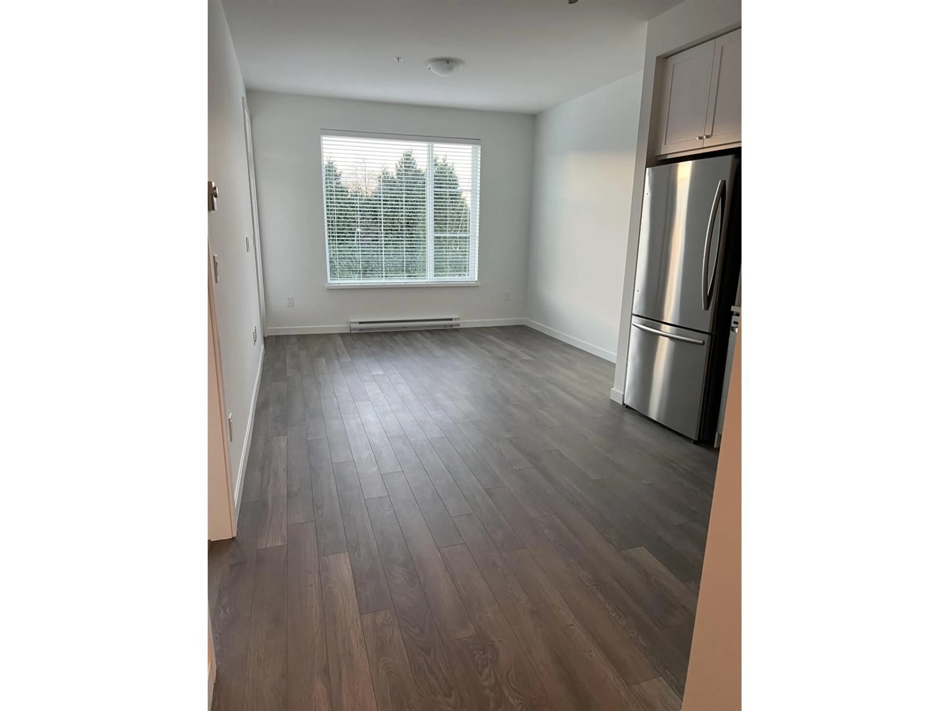 A pic of a room for 308 - 13623 81A, Surrey British Columbia V3W3N7