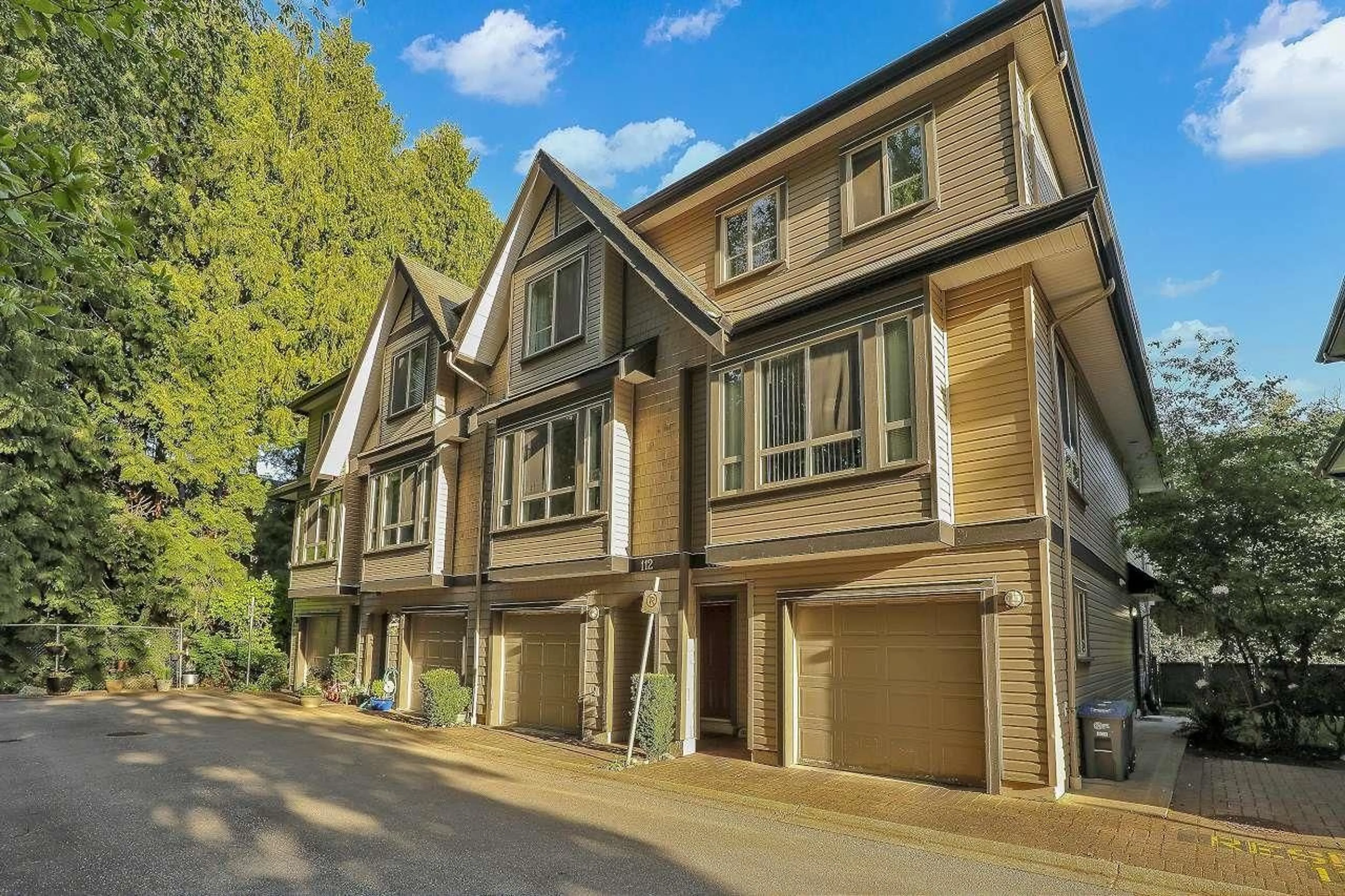 Unknown for 112 - 10468 157, Surrey British Columbia V4N2H7