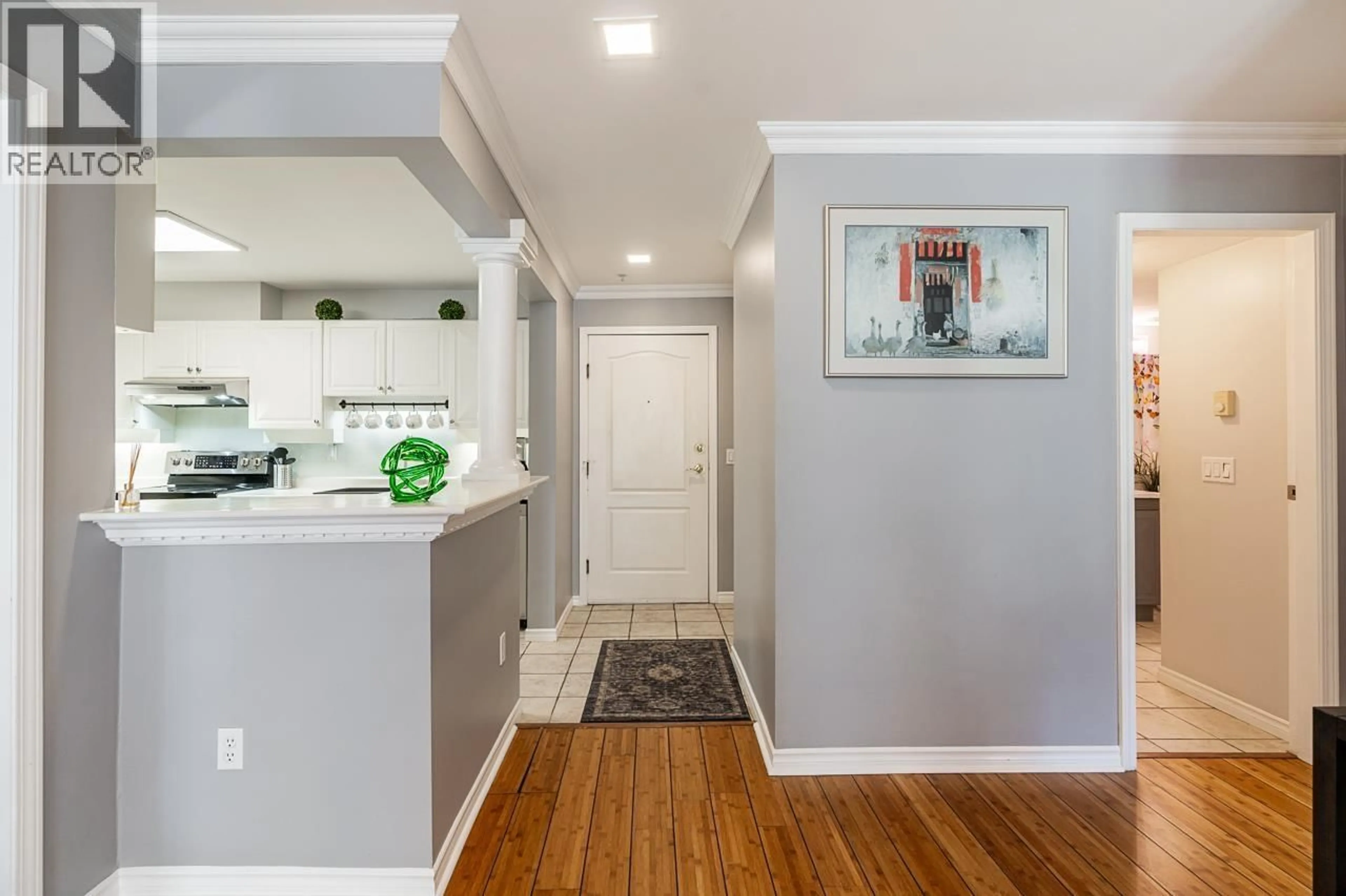 Indoor entryway for 110 - 1669 GRANT AVENUE, Port Coquitlam British Columbia V3B7W9