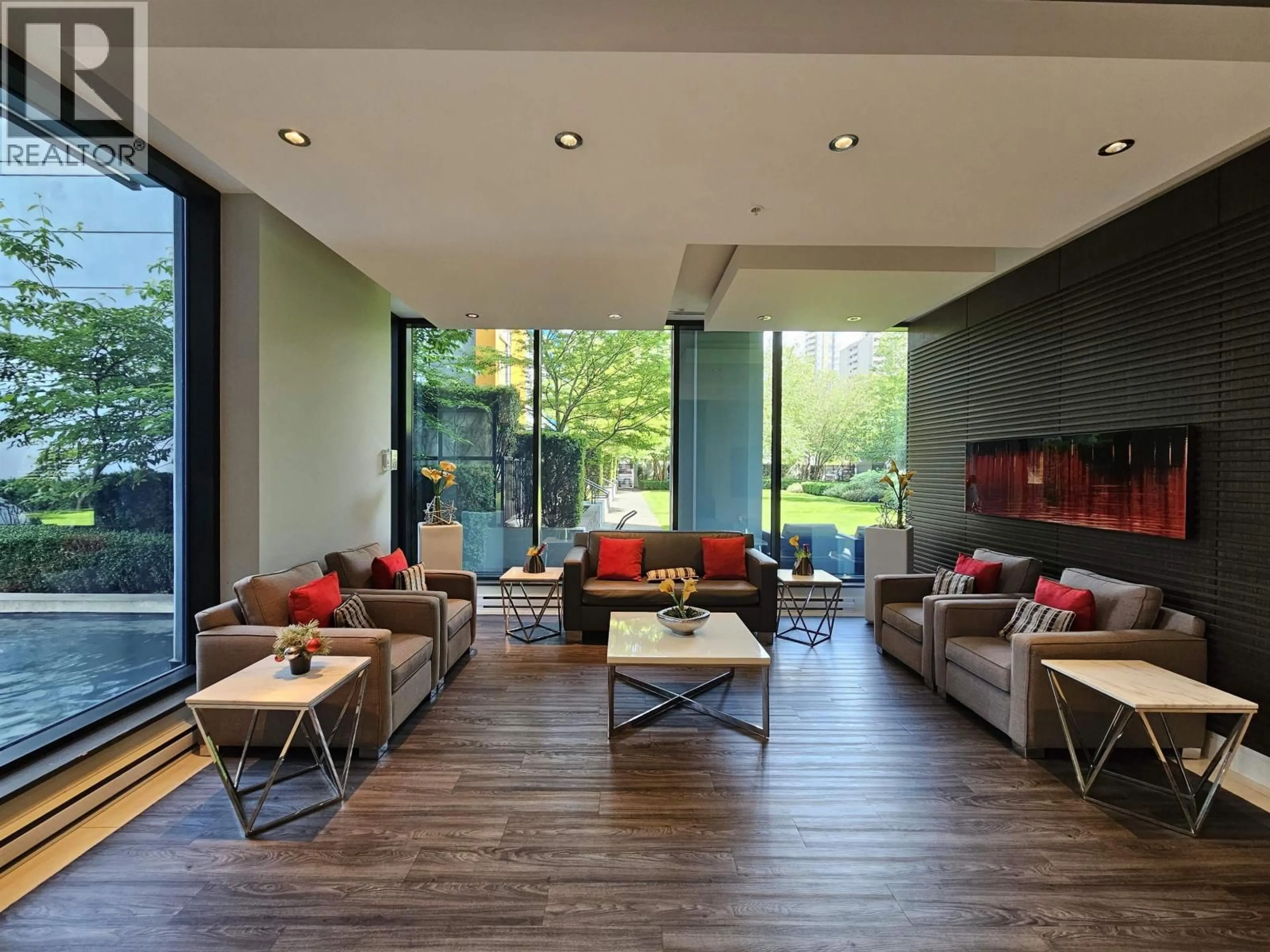 Lobby for 1208 - 6658 DOW AVENUE, Burnaby British Columbia V5H0C7