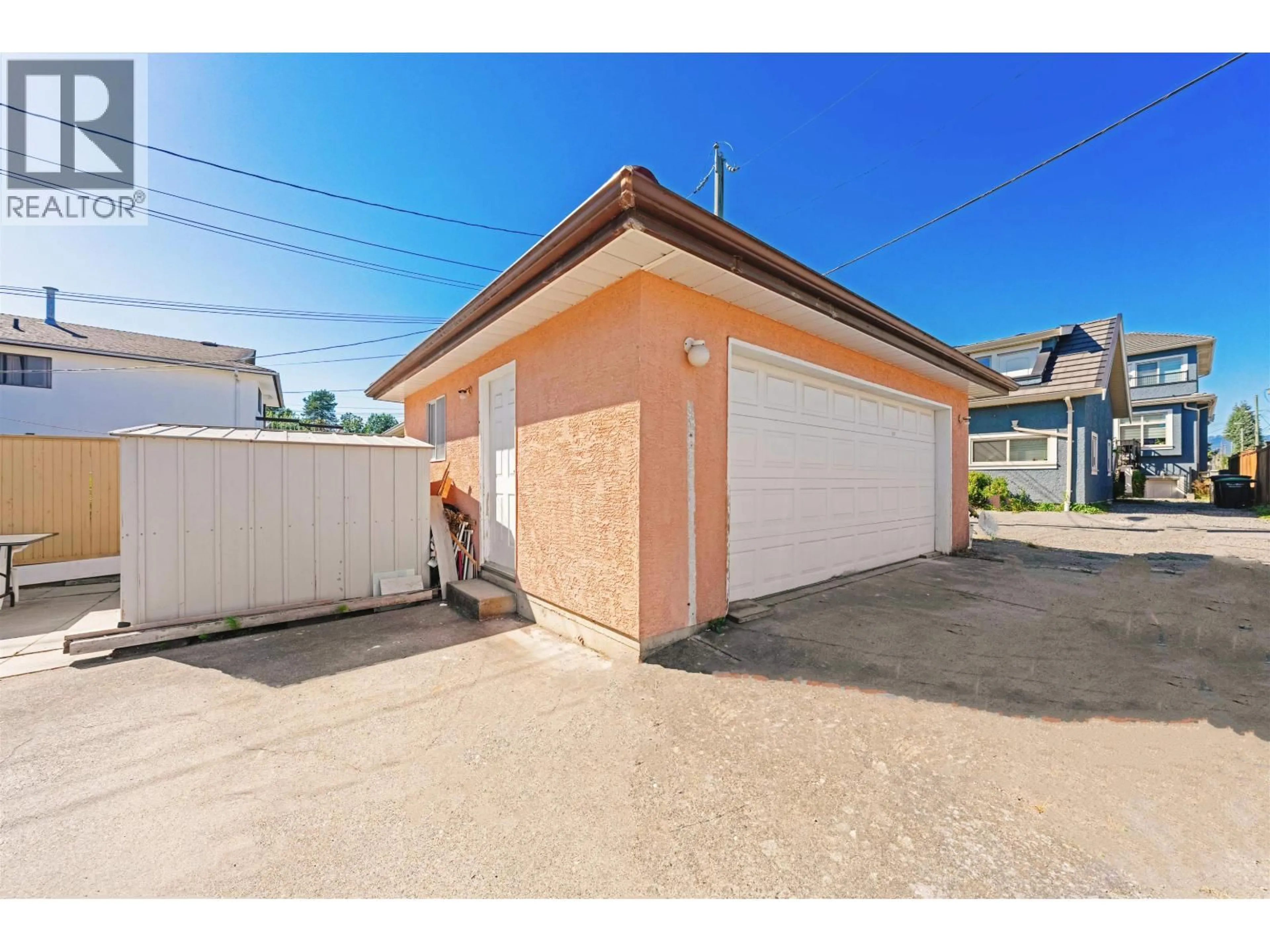 Indoor garage for 75 56TH AVENUE, Vancouver British Columbia V5X1P7